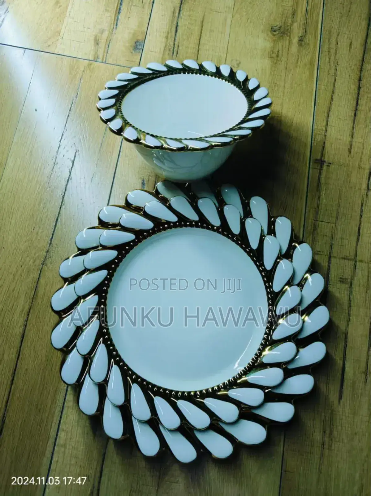 Luxury Quality Gold Plate (12pcs)