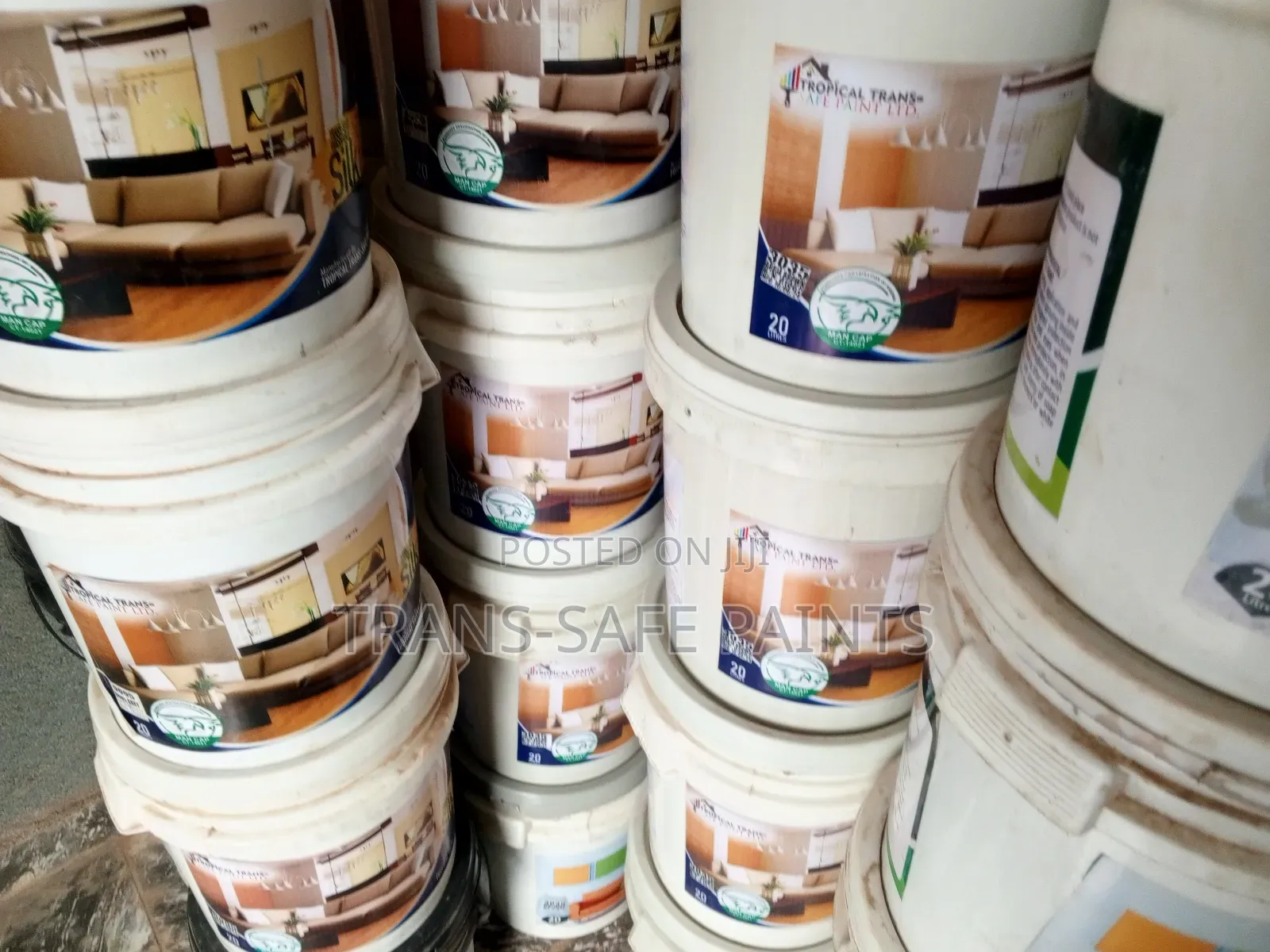 Silk Paint for Interior and Exterior Finishing 20l