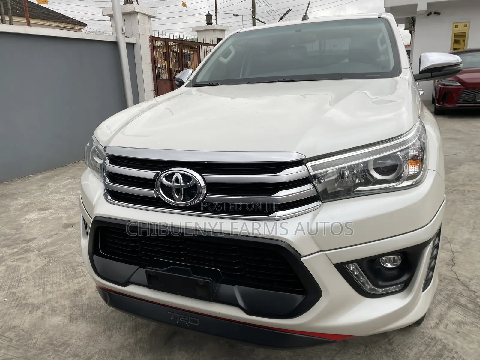 Toyota Hilux 2018 White
