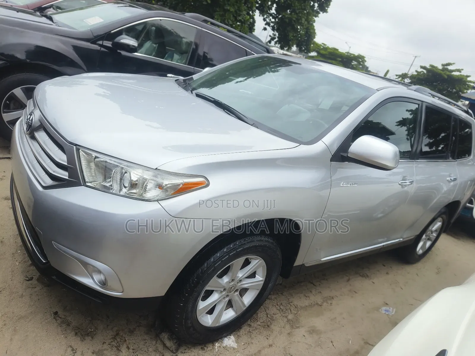 Toyota Highlander Limited 3.5l 4WD 2013 Silver