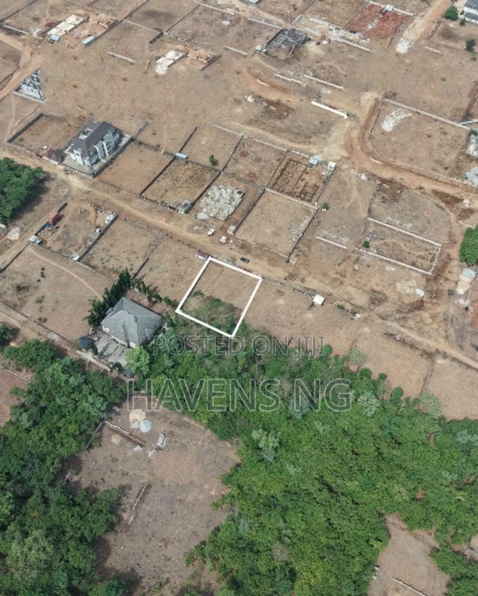 Prime 1,100.9 SQM Residential Plot With C of O