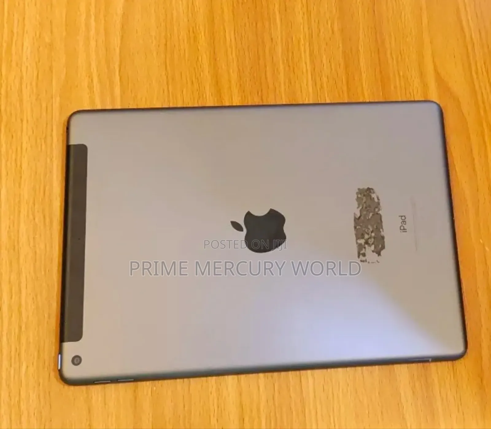 Apple iPad 9.7 64 GB Gray