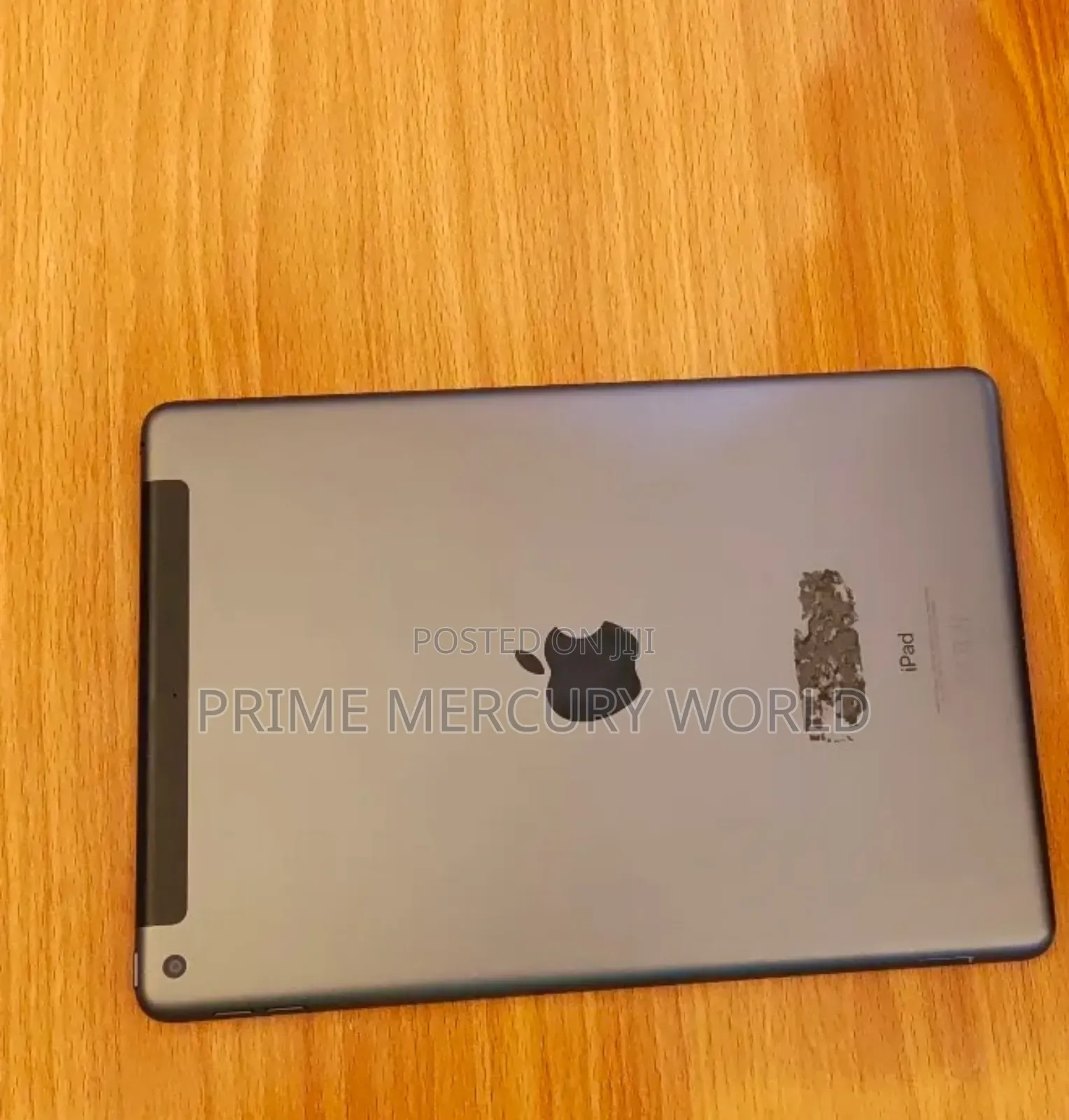 Apple iPad 9.7 64 GB Gray