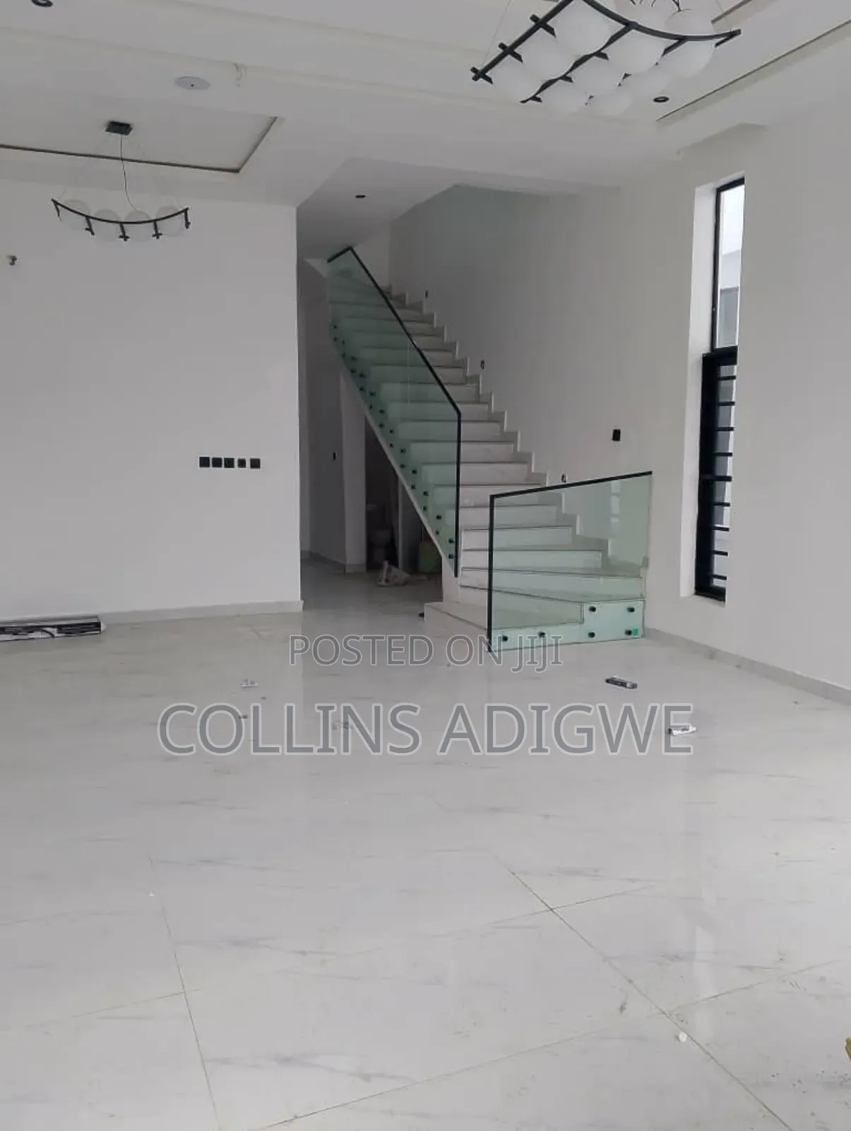 5bdrm Duplex in Lekki Pearl for sale