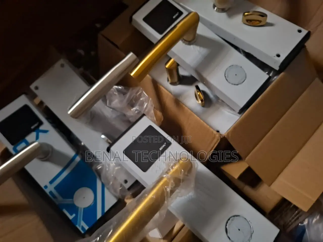 Free Card-Based Lock Control Software for Hotels