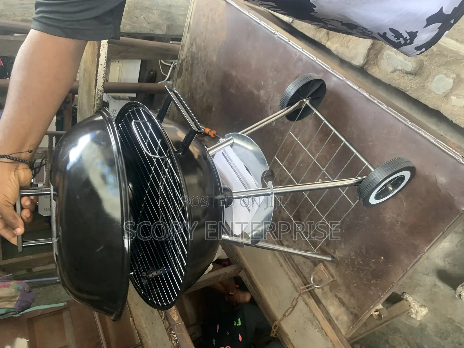 Portable Charcoal Barbecue