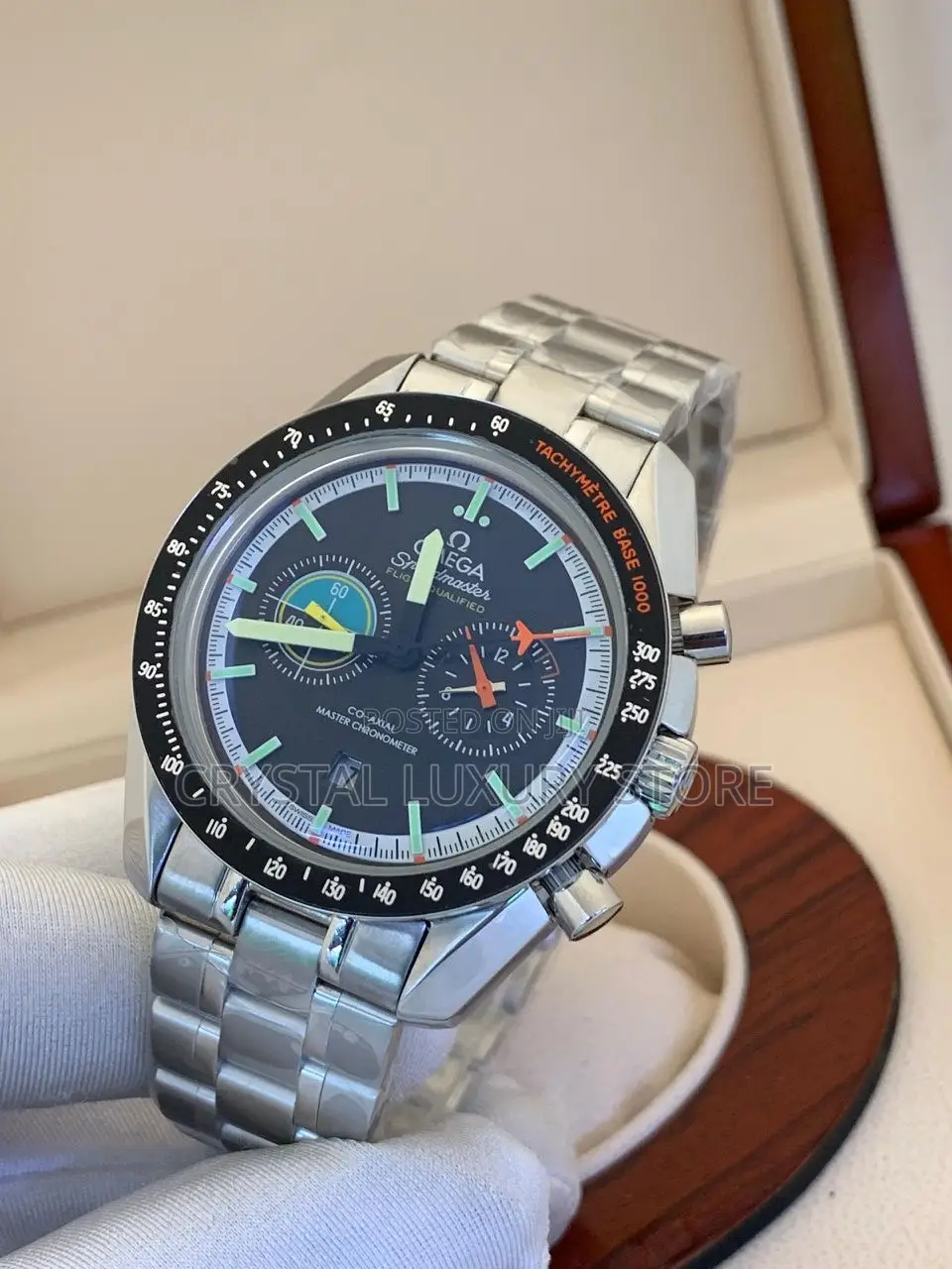 Omega Quality Luxury Men Chain Strap Wristwatch