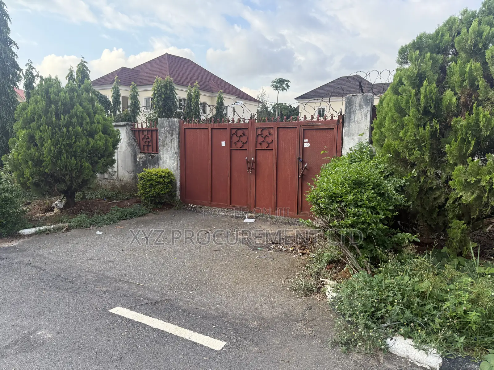 1,200 SQM Land Asokoro Main, Fenced and Gated.