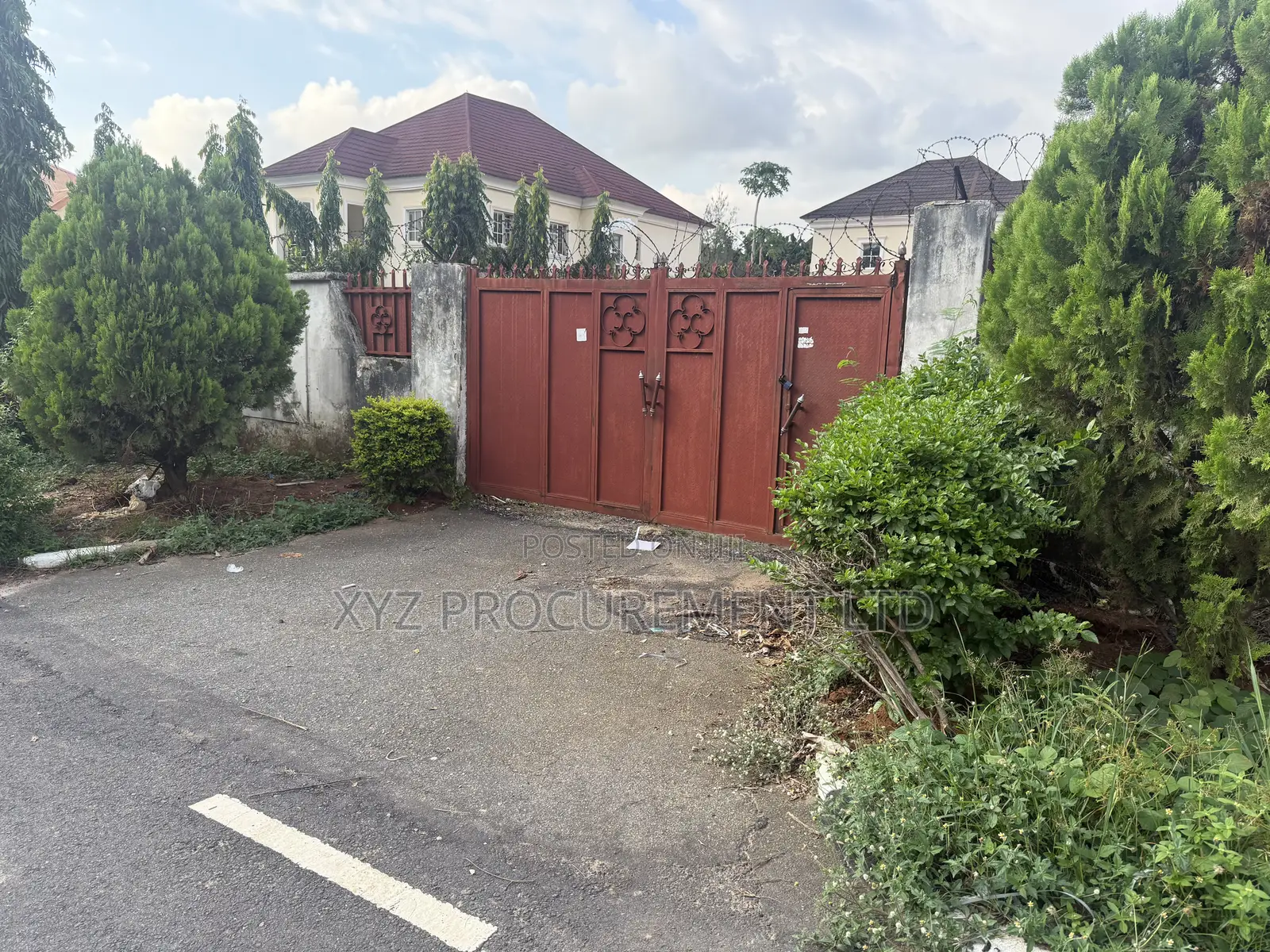 1,200 SQM Land Asokoro Main, Fenced and Gated.