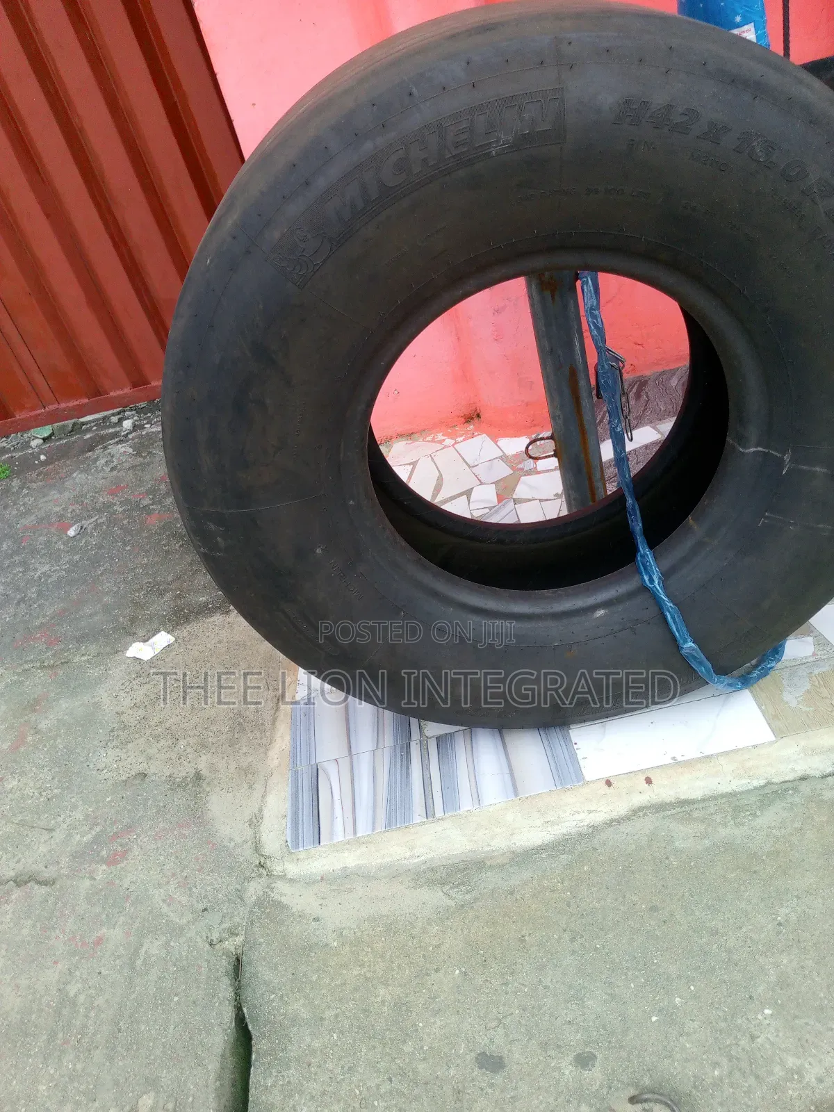 Aircraft-Grade Tire