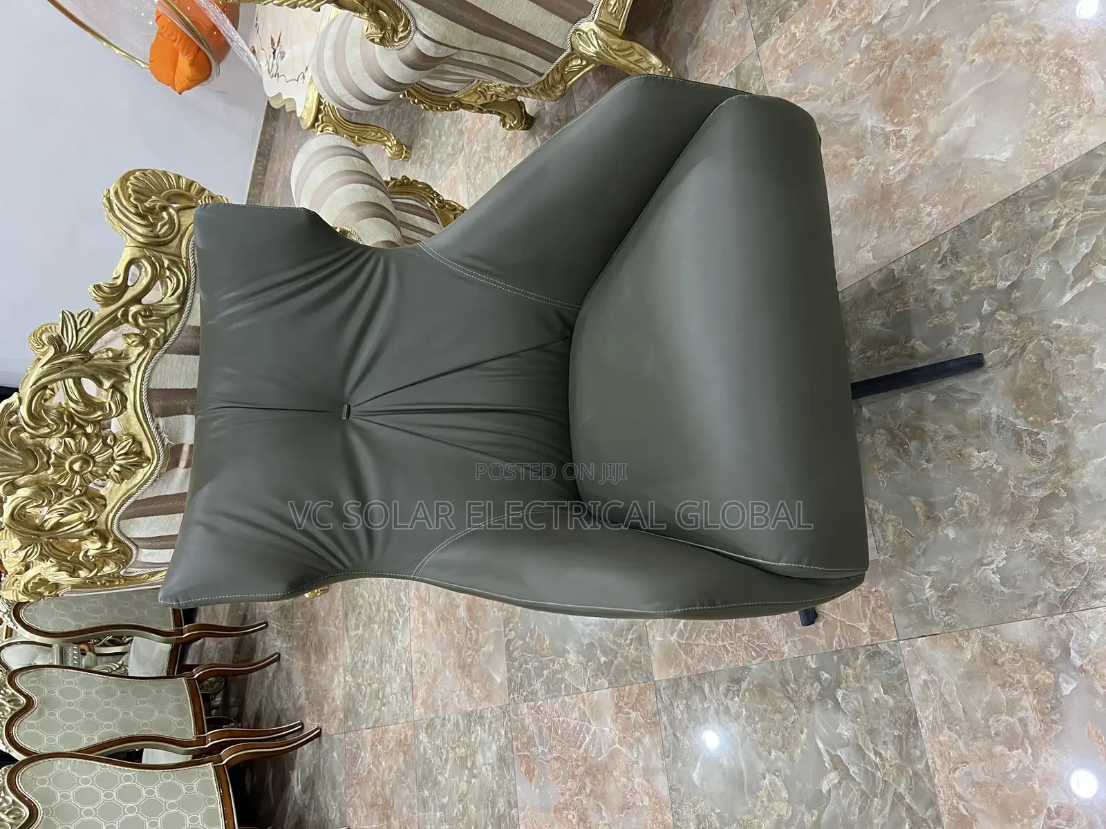 Luxury Accent Lounge Chair