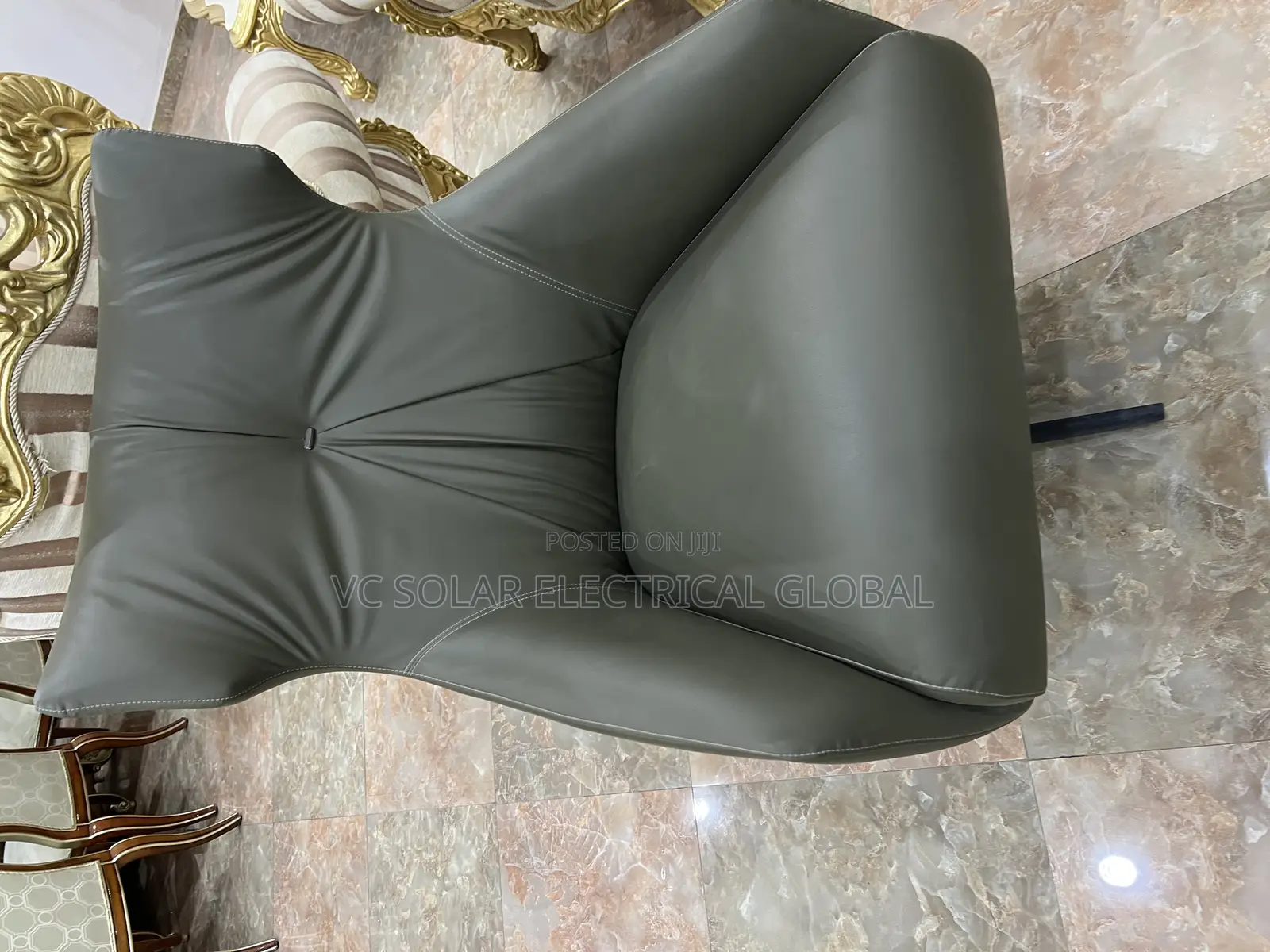 Luxury Accent Lounge Chair