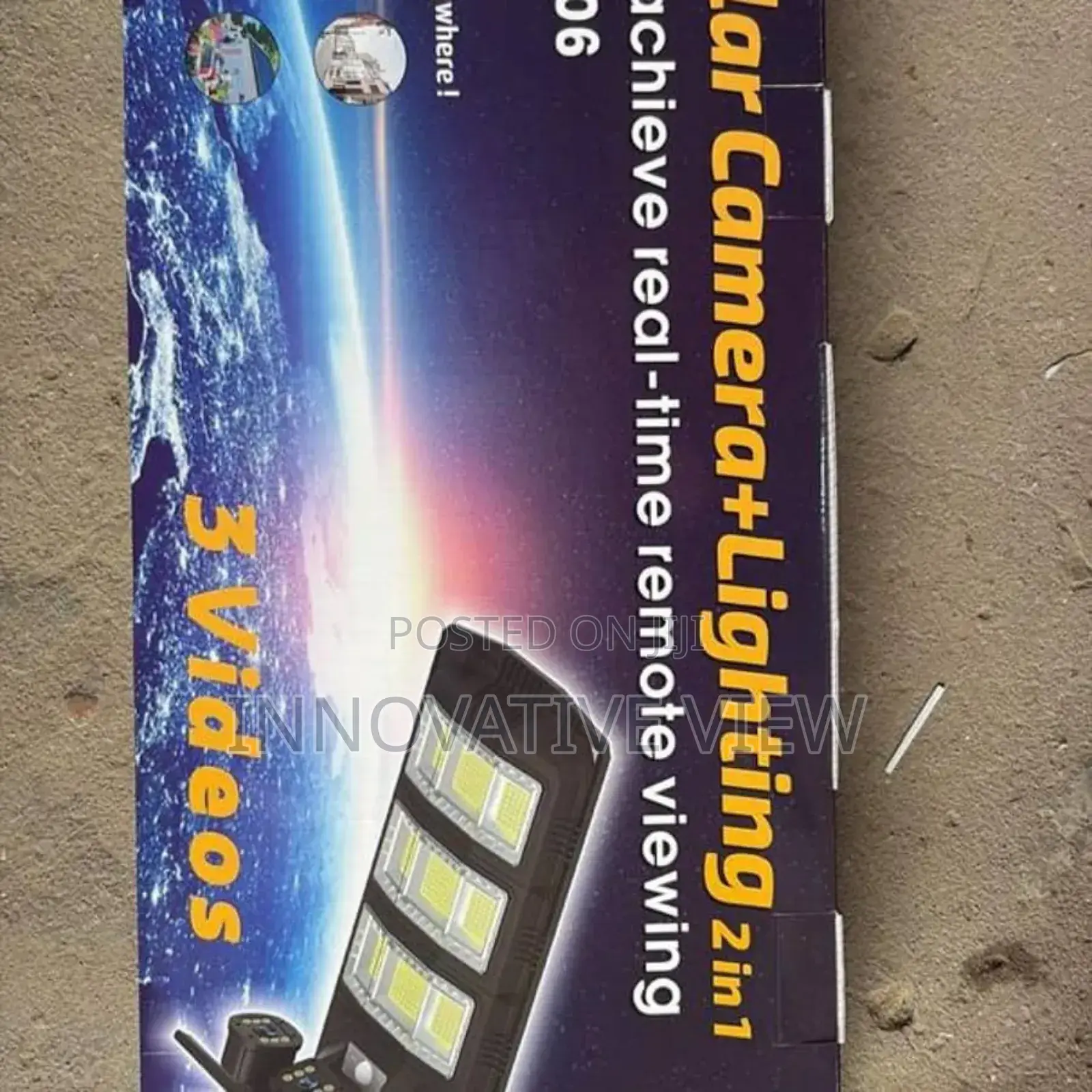 Security Three Lens PTZ 4g Solar Street Light Camera