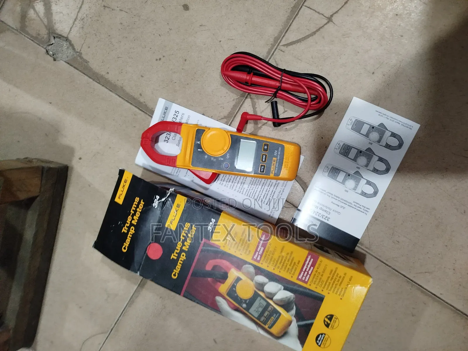 Fluke Clamp Meter 324