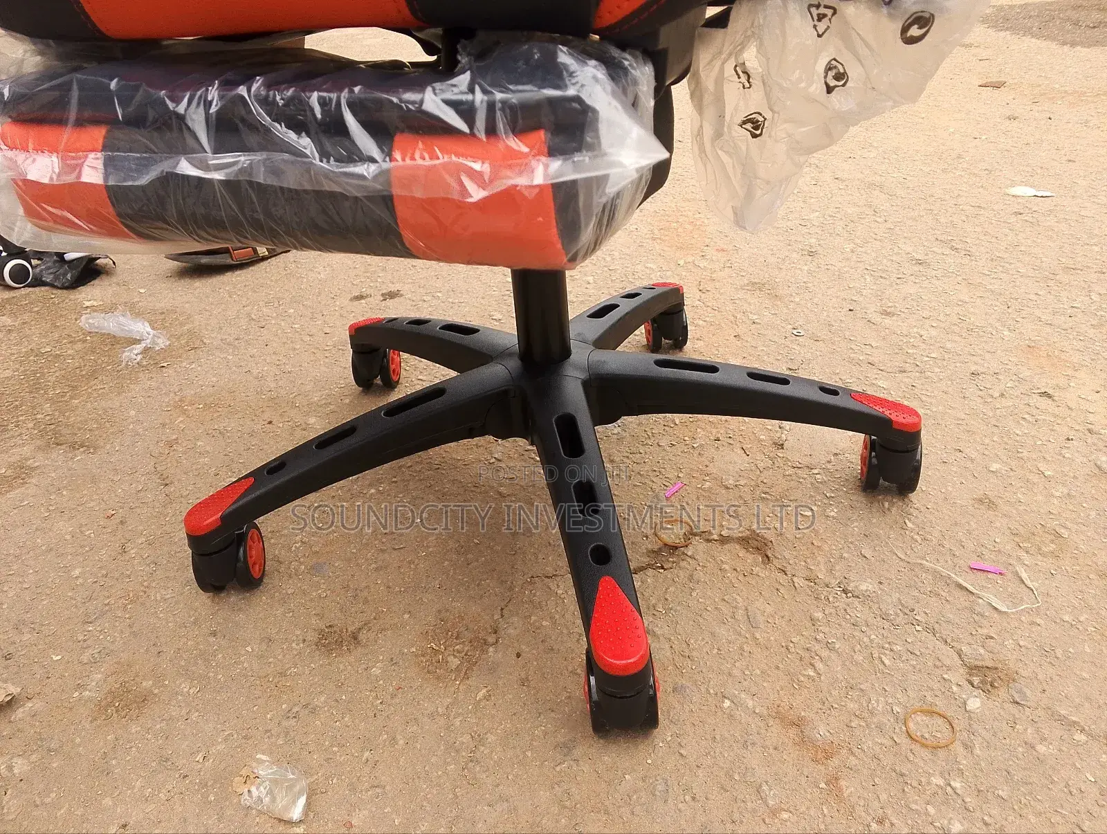 Original Modern Italian Furgle Gaming Chair.