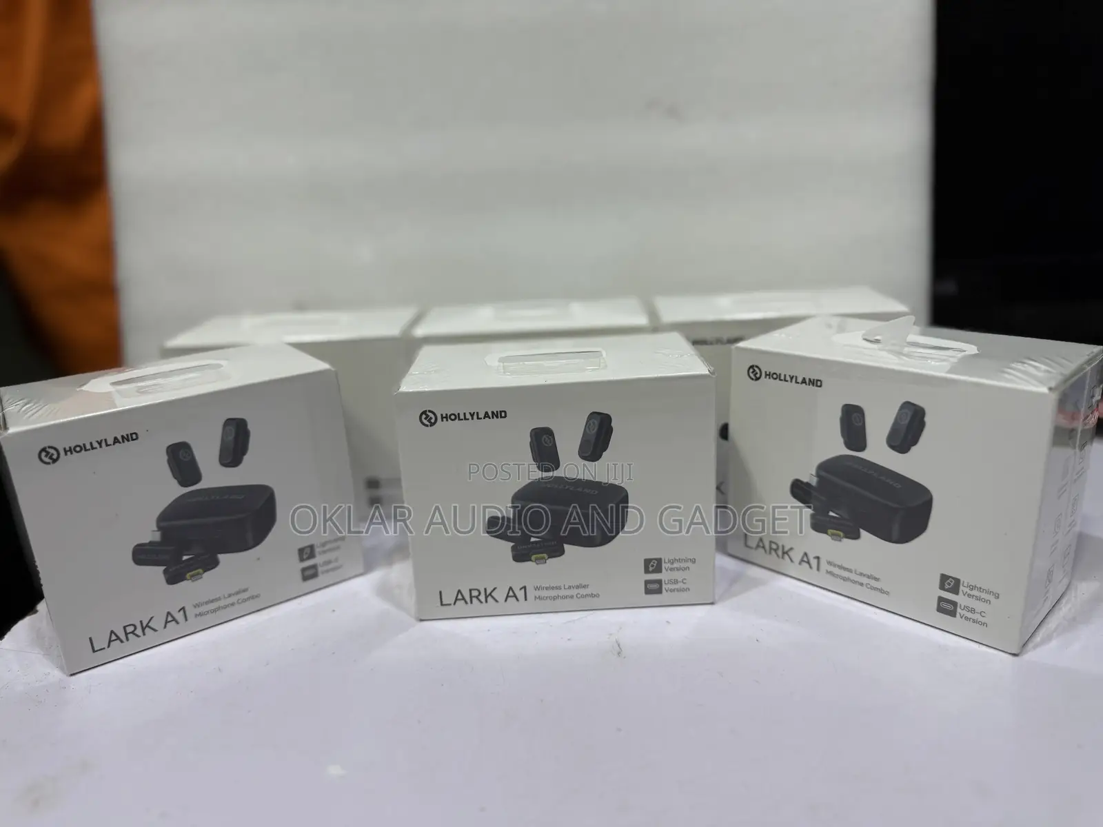Hollyland Lark A1 Wireless Lav Mic For iPhone And Android