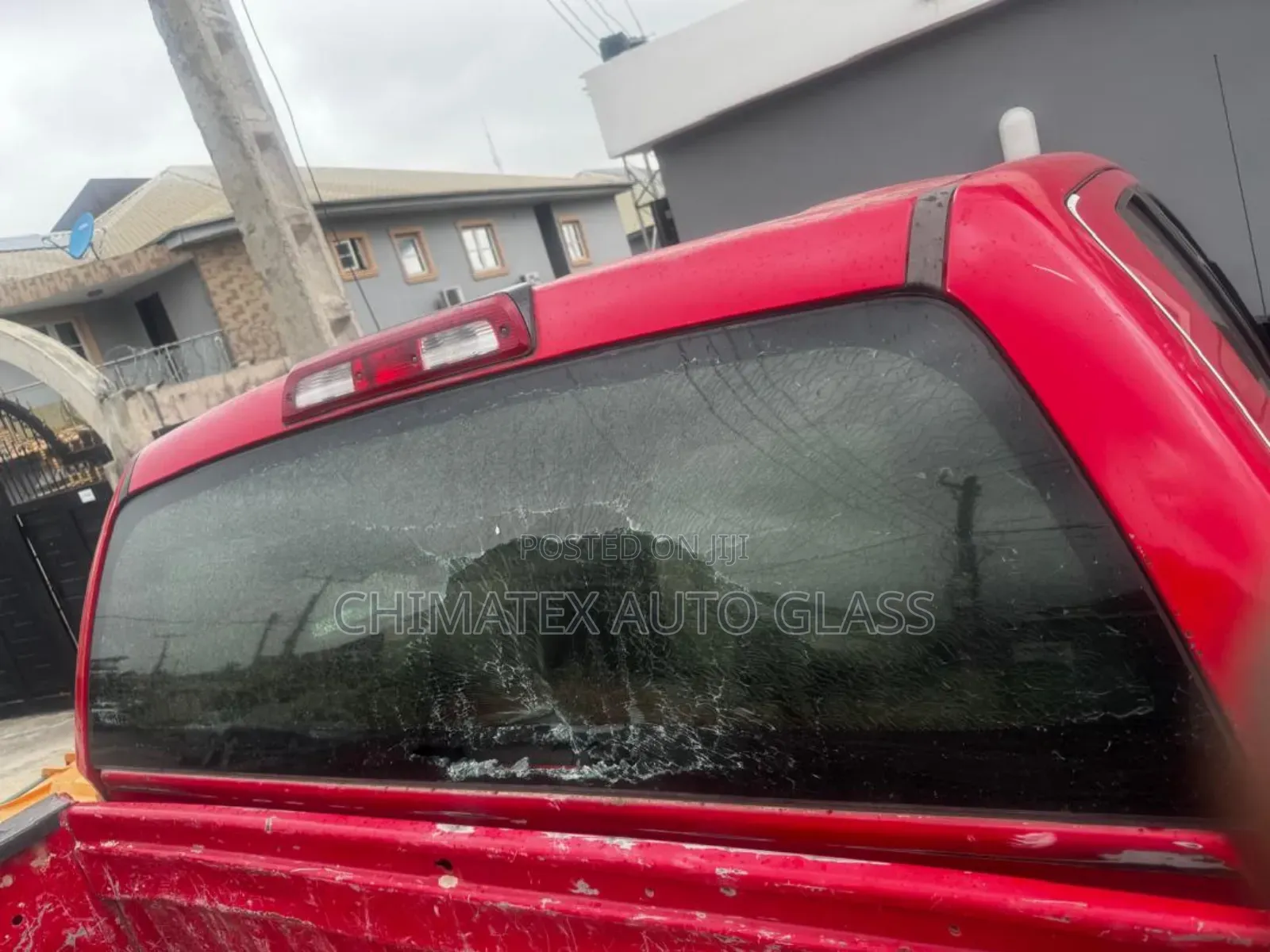Ford F150 2010 Pamanent Back Glass