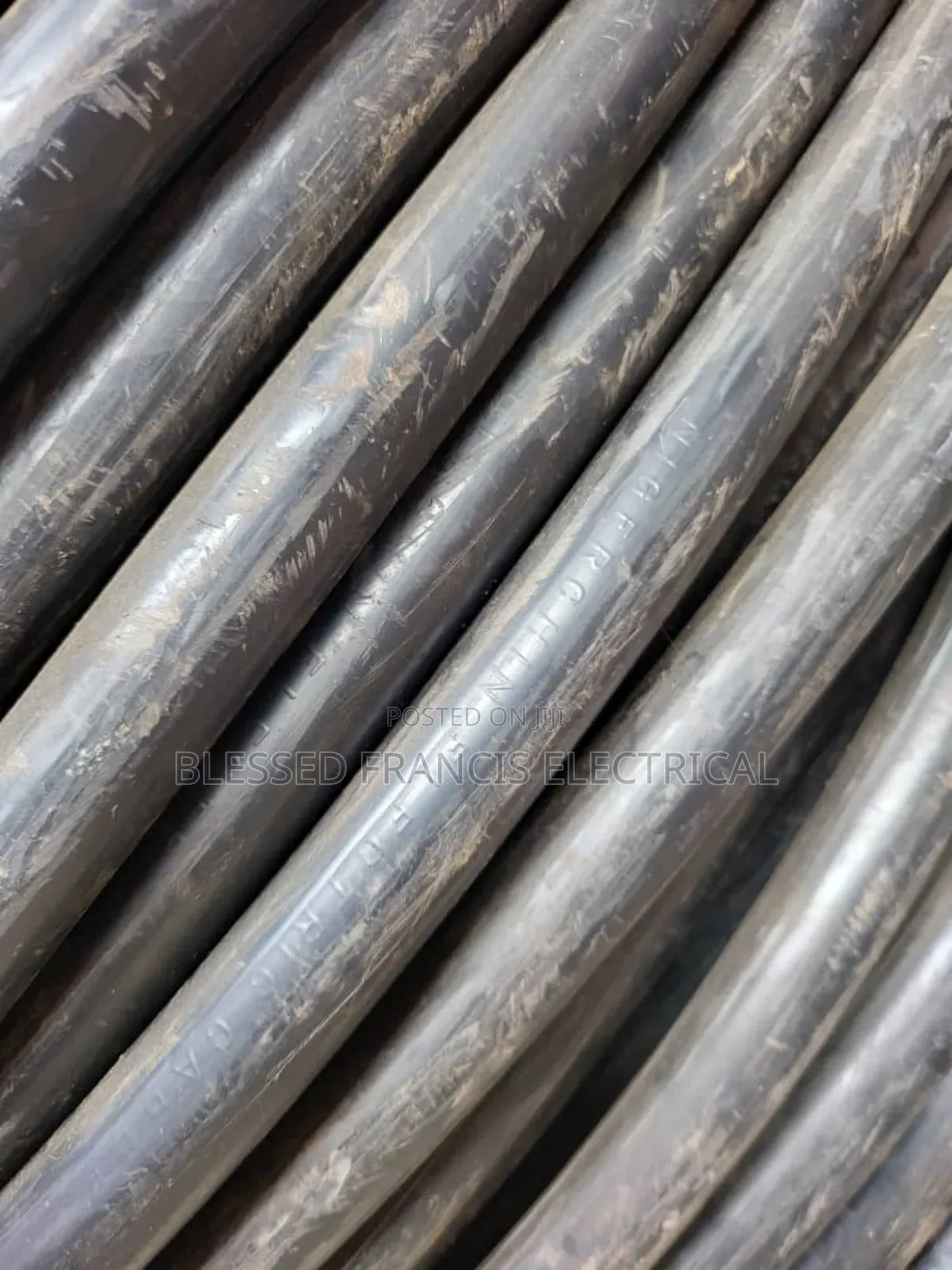1x300mm Single Core Nigerchin PVC PVC