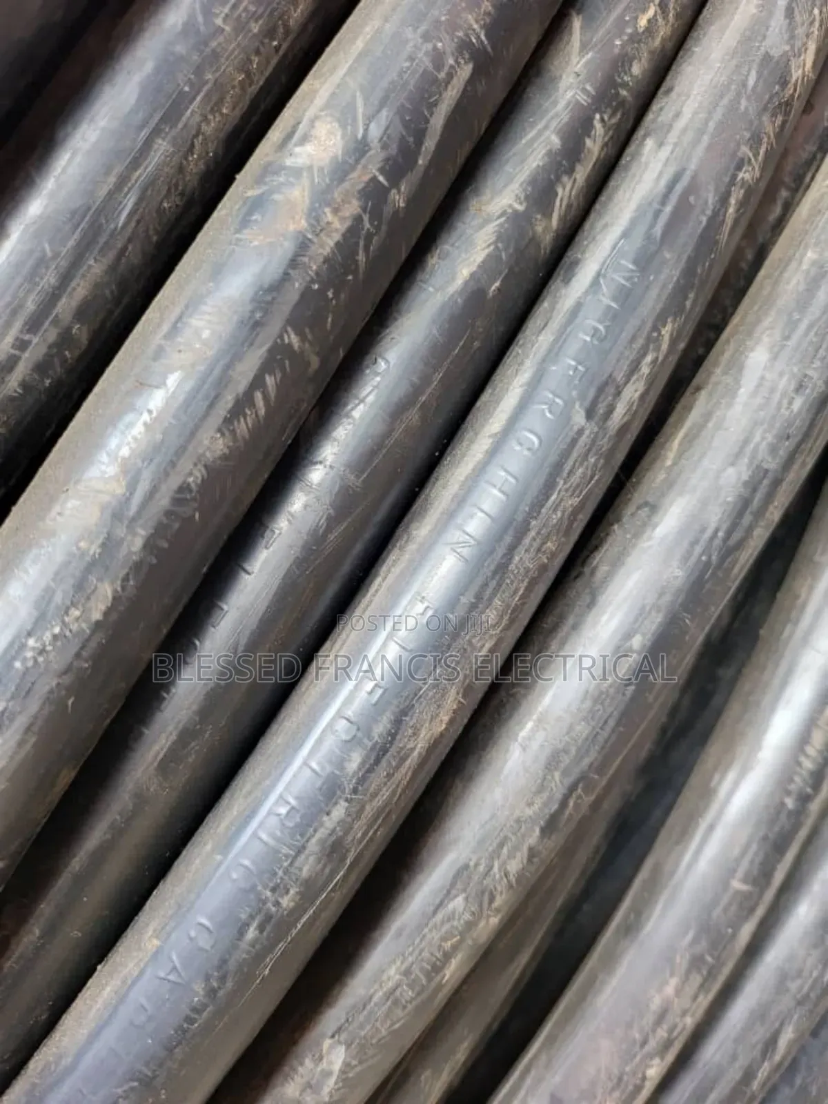 1x300mm Single Core Nigerchin PVC PVC