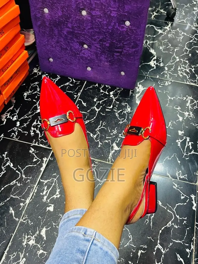 Stylish Low Heel Sling Back Sandals