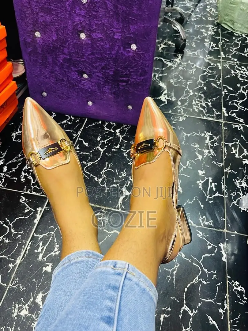 Stylish Low Heel Sling Back Sandals
