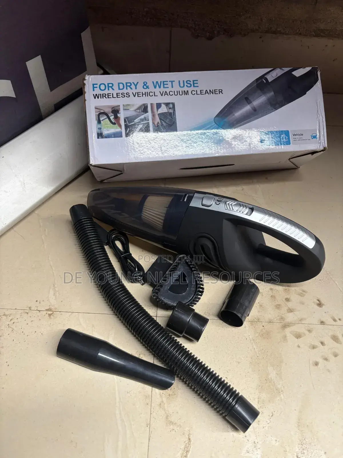Rechargeable Handheld Vacuum Cleaner Machine