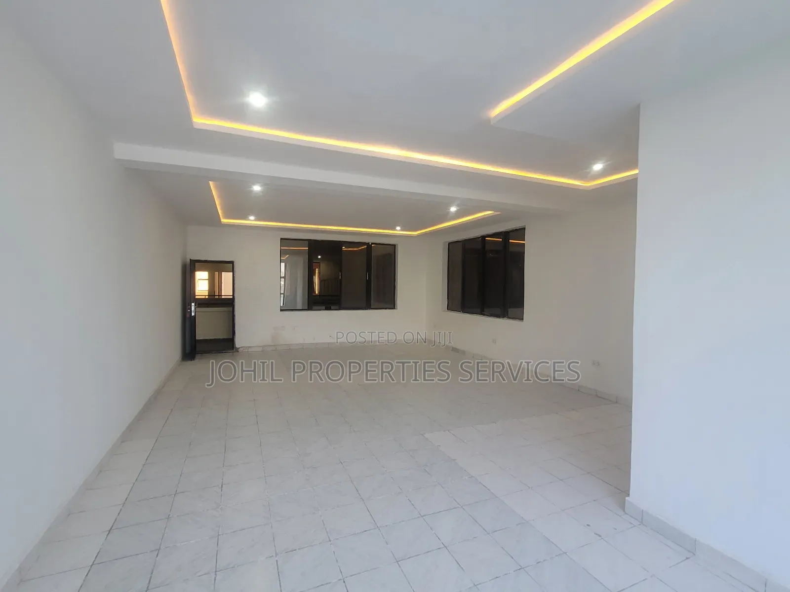 63sqm Office Space for Rent Central Area Stratagic Location