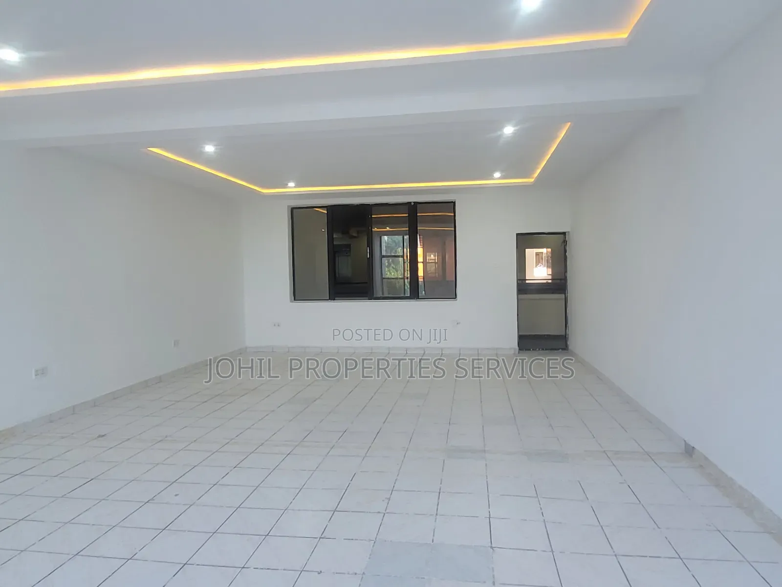 63sqm Office Space for Rent Central Area Stratagic Location
