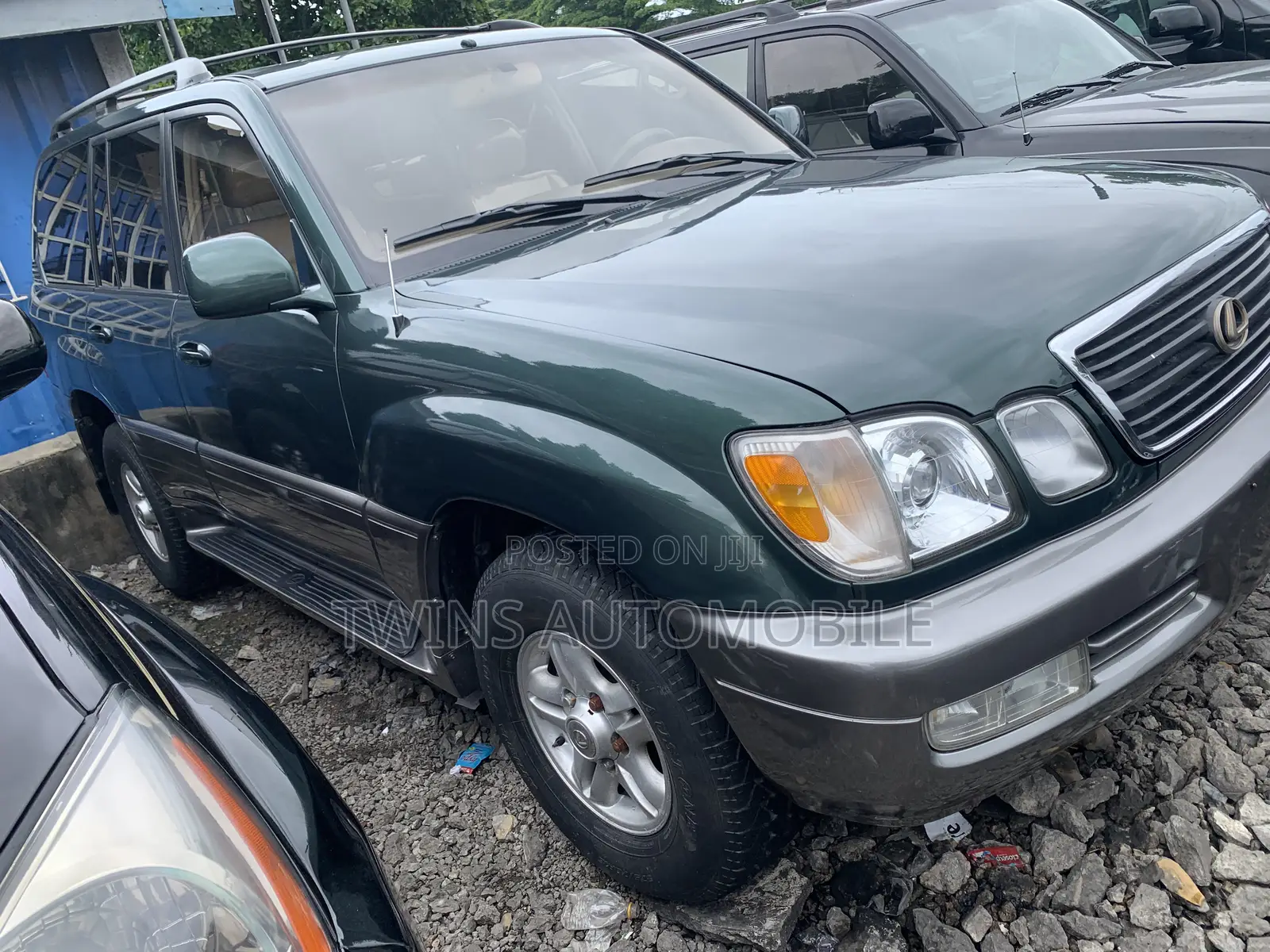 Lexus LX 470 AWD 2005 Green