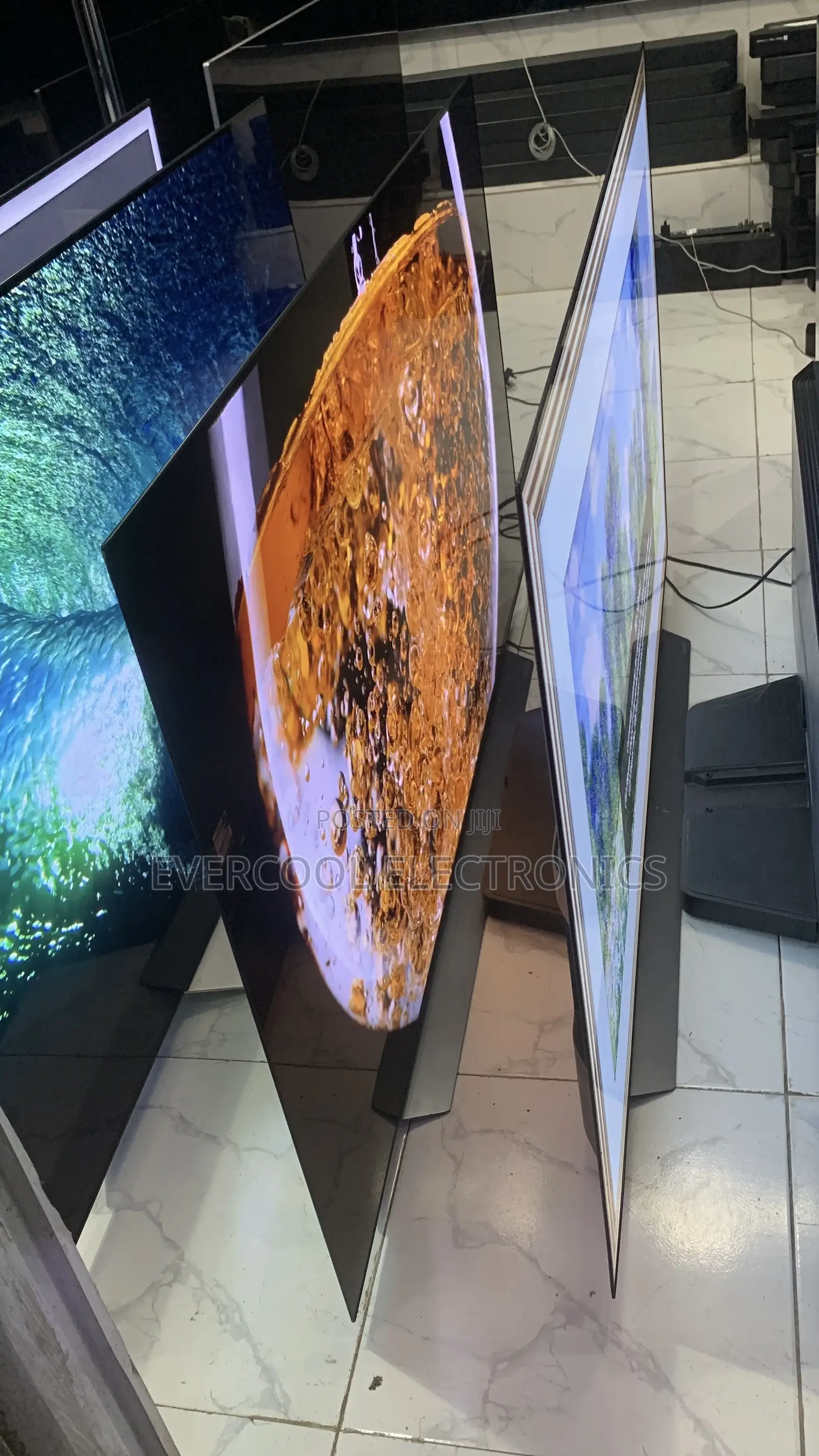 Blade Slim 65’ Lg Oled Evo Cx Smart Tv Without Burn-In