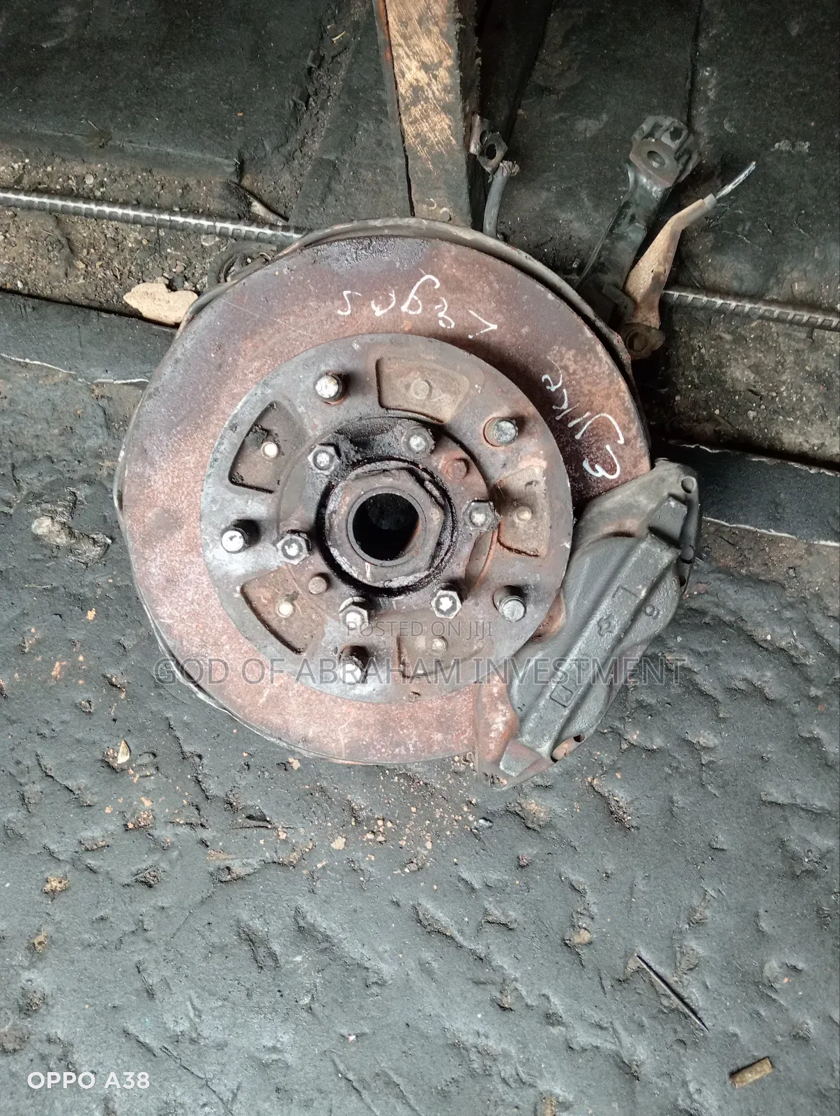 Toyota Landcruiser Complete Hub 2010
