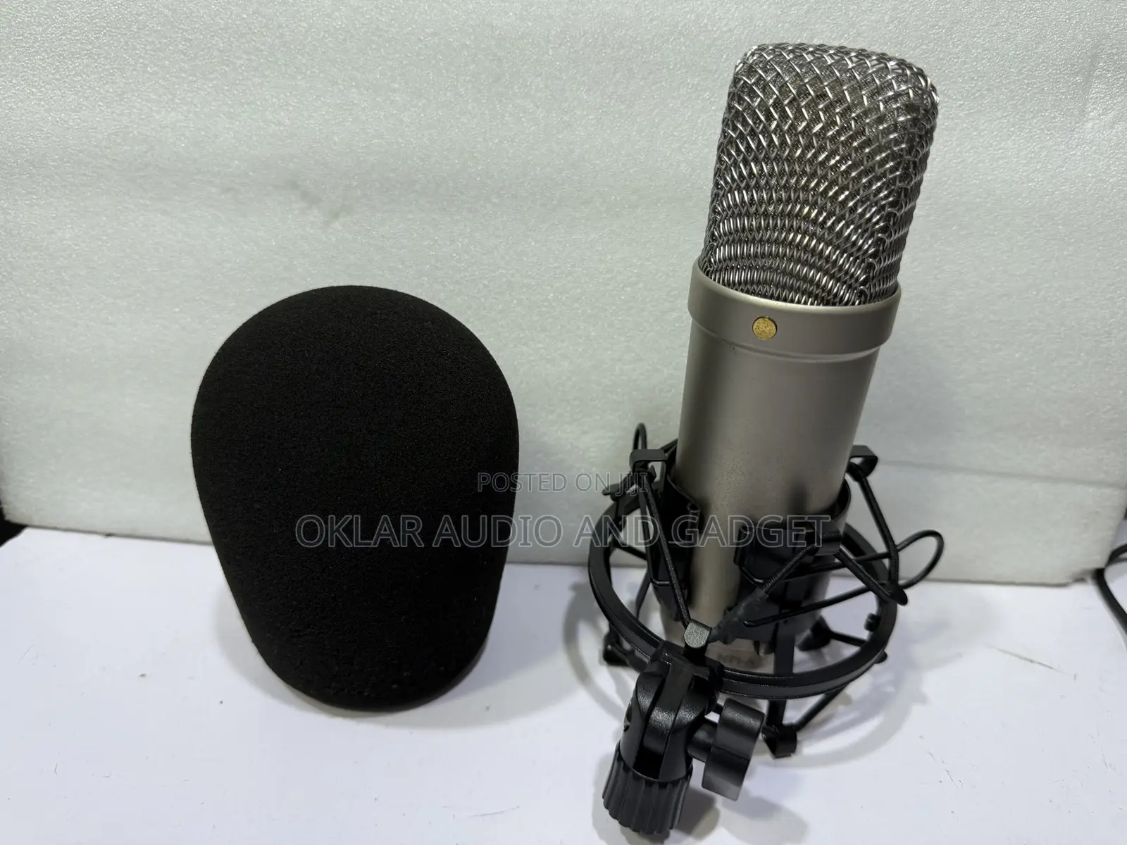 Rode Nt1-a Studio Condenser Mic