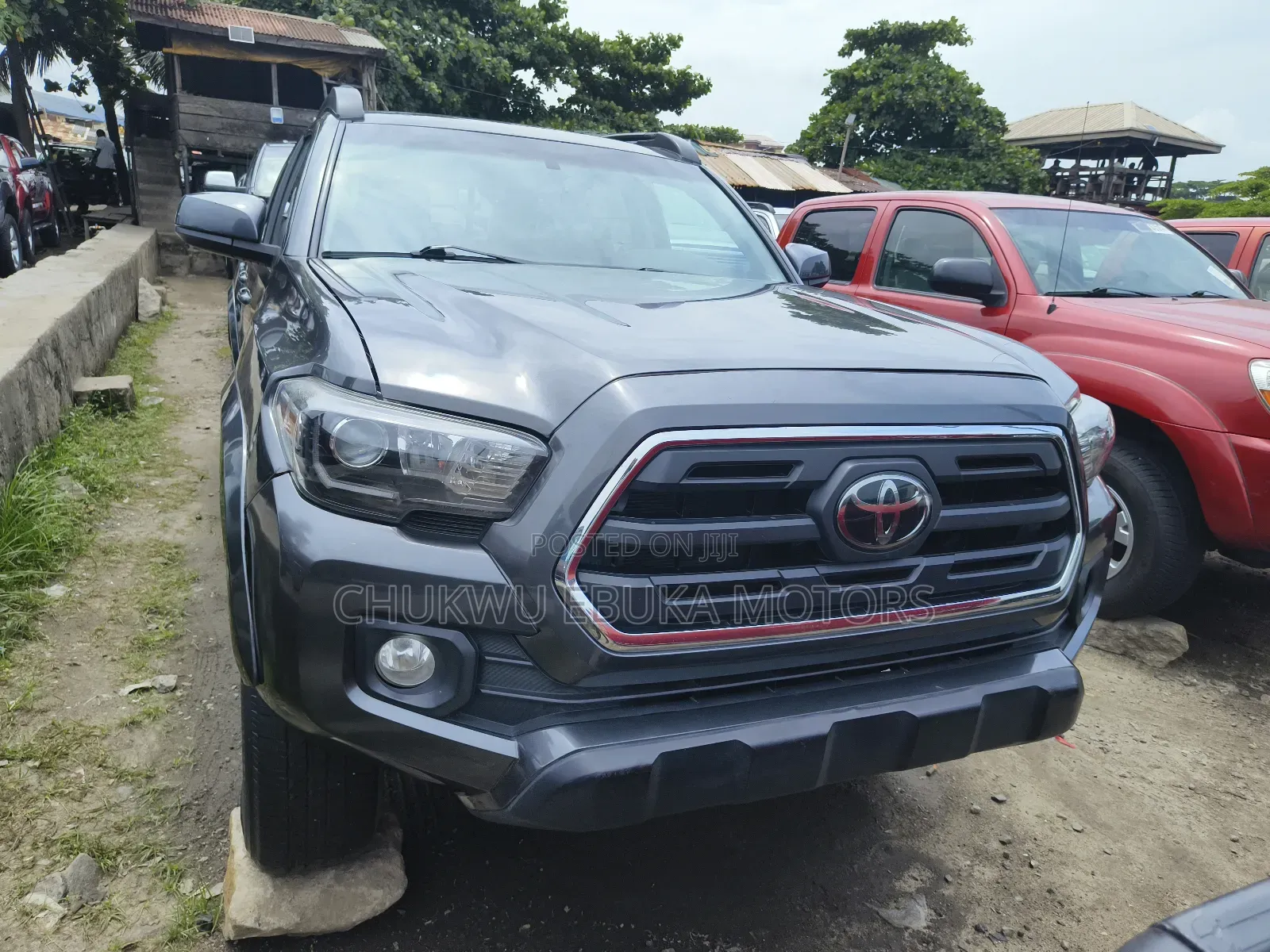 Toyota Tacoma SR5 2019 Gray