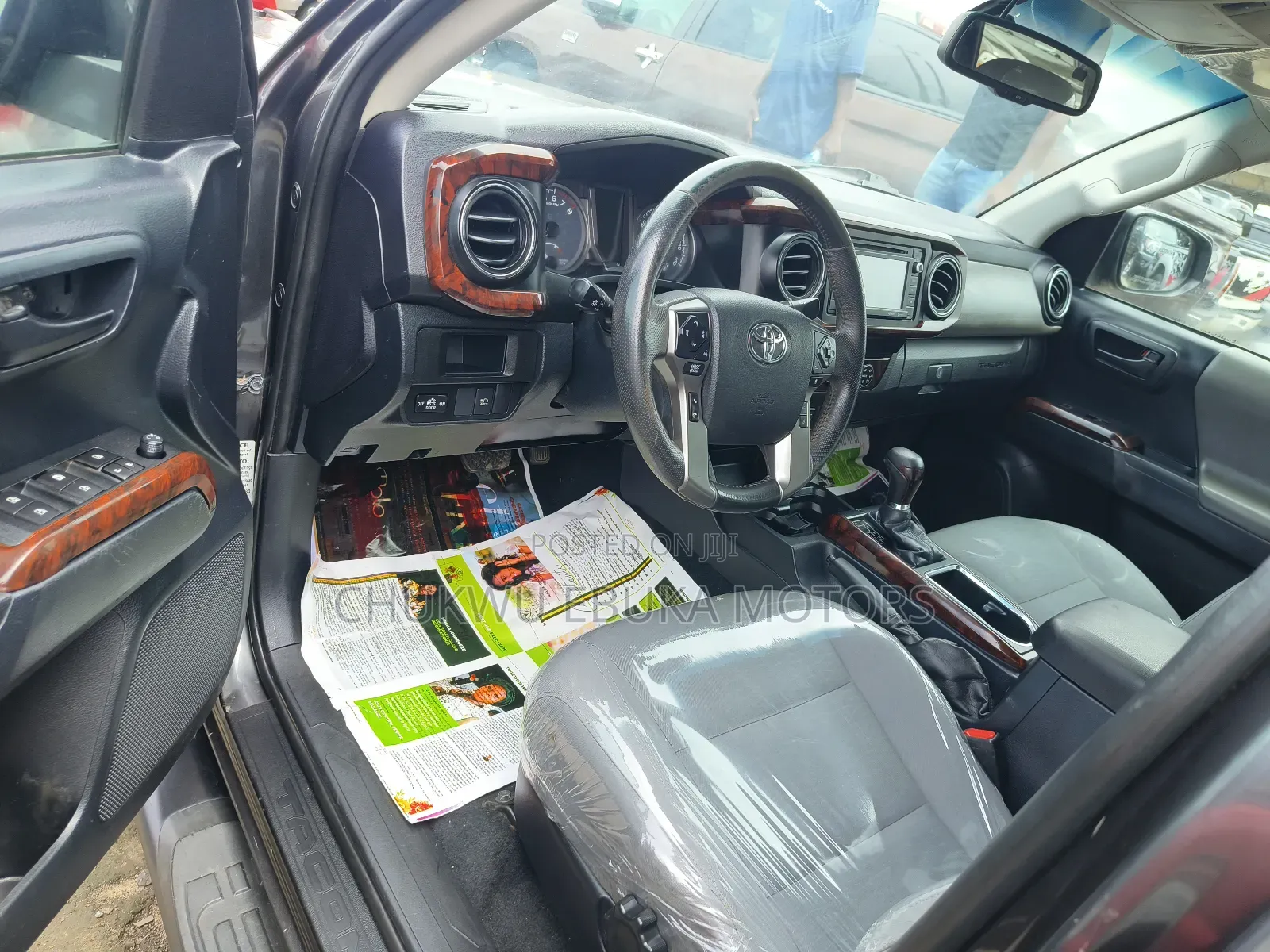 Toyota Tacoma SR5 2019 Gray
