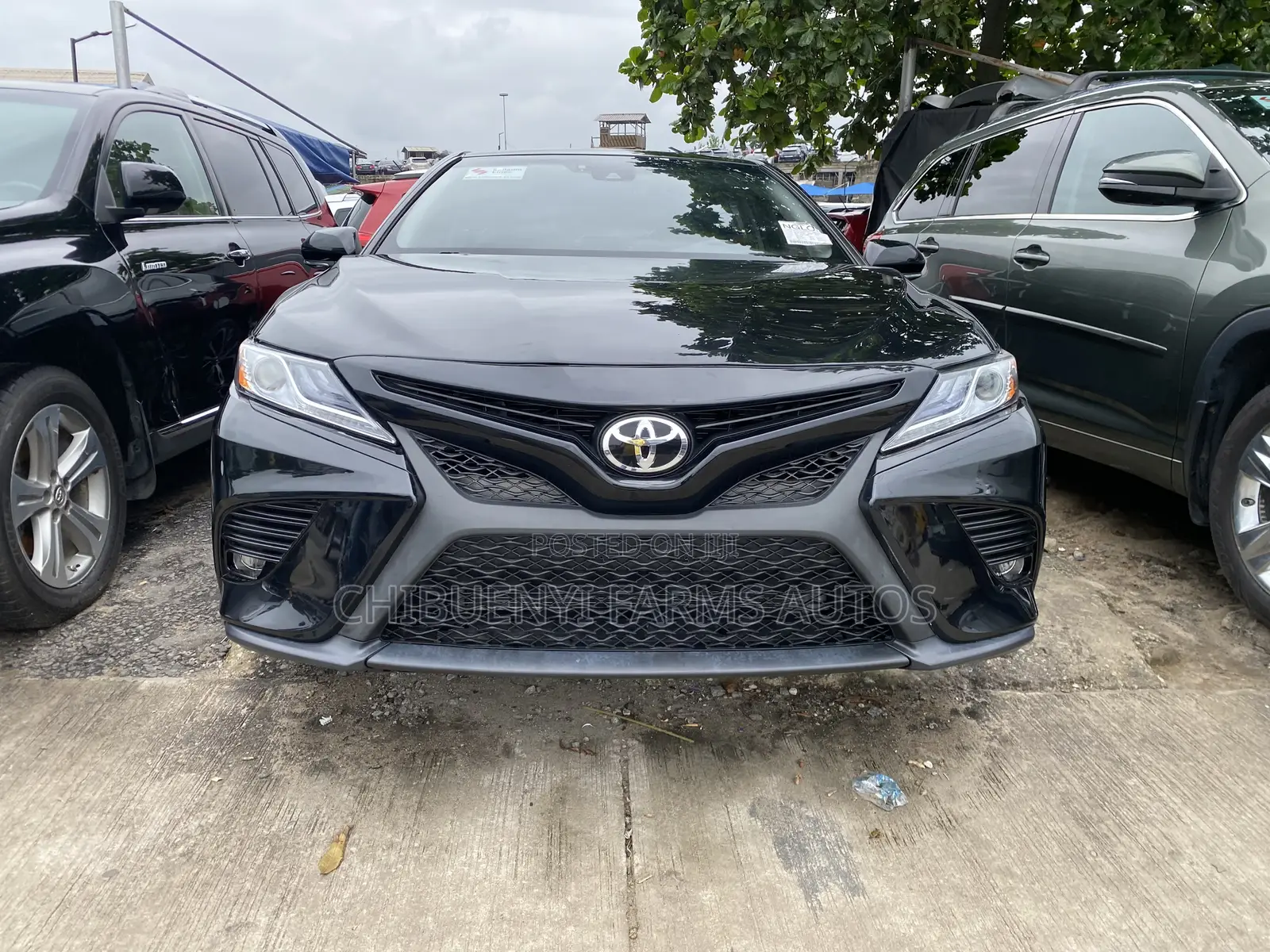 Toyota Camry SE 2021 Black