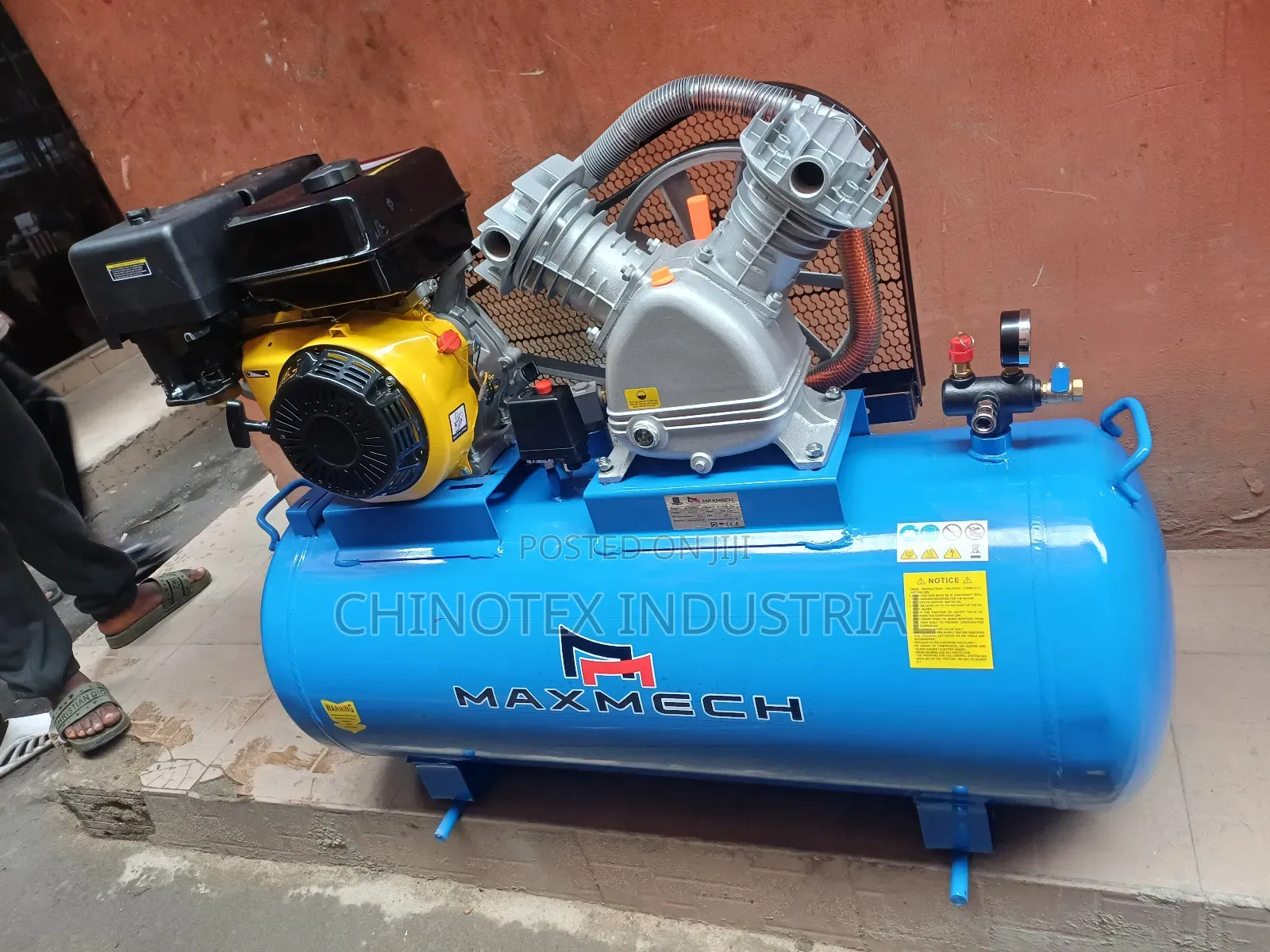 Maxmech Air Compressor 200l Petrol Engine