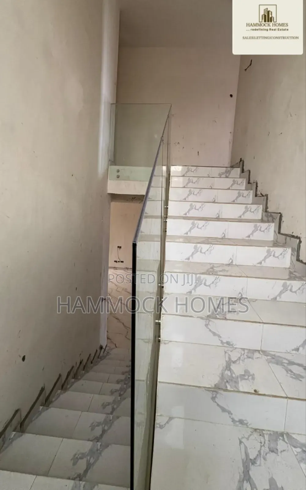 4bdrm Duplex in Palm Garden Estate for sale