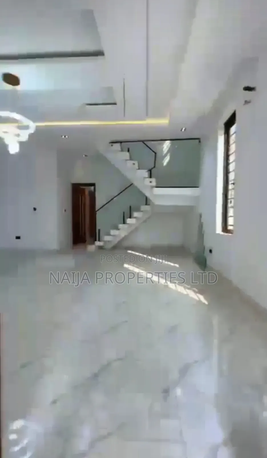 5bdrm Duplex in Chevyview Estate, Lekki for sale
