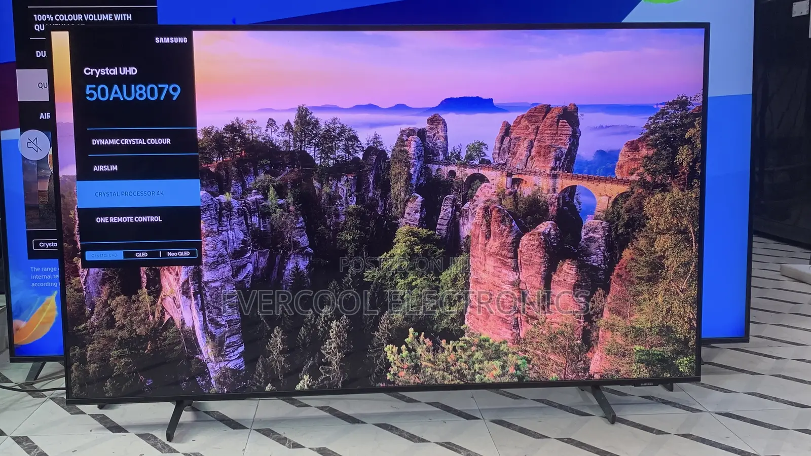 Airslim 50” Samsung Crystal Ultra Hd Smart Tv