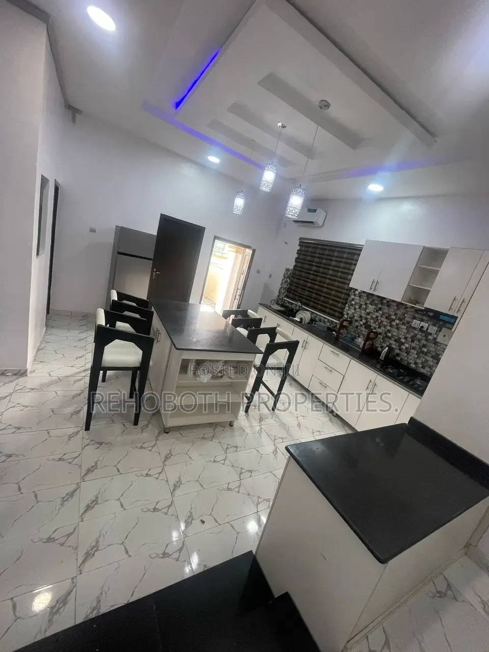 Furnished 5bdrm Duplex in Oluyole, Ibadan for sale