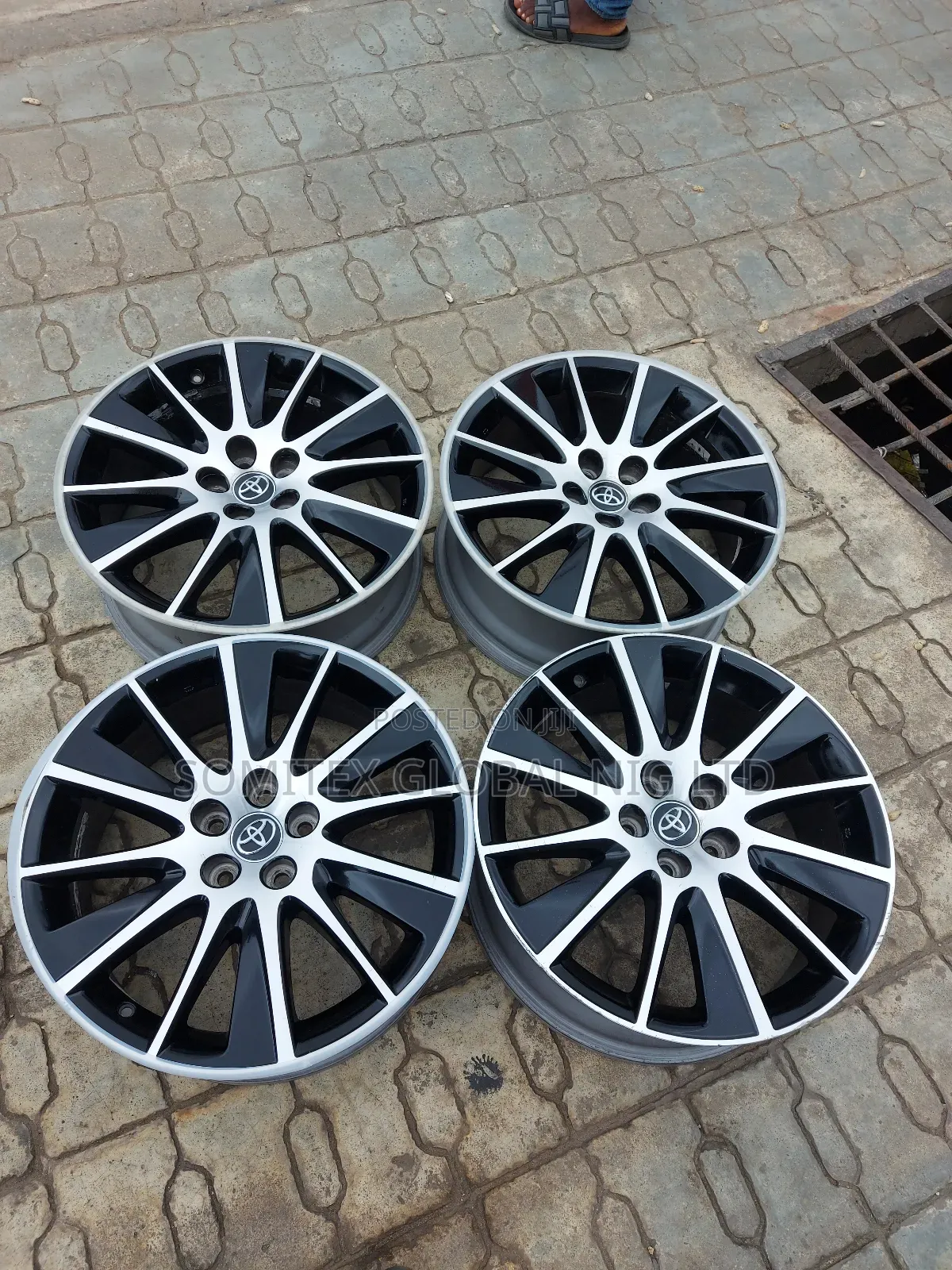 19rim Toyota Highlander/Venza.