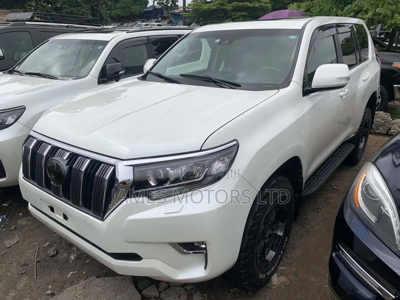 Toyota Land Cruiser Prado 2023 White