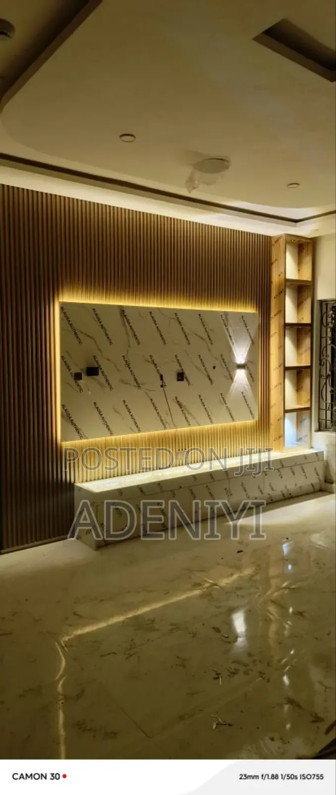 Tv Console / Entertainment Centre