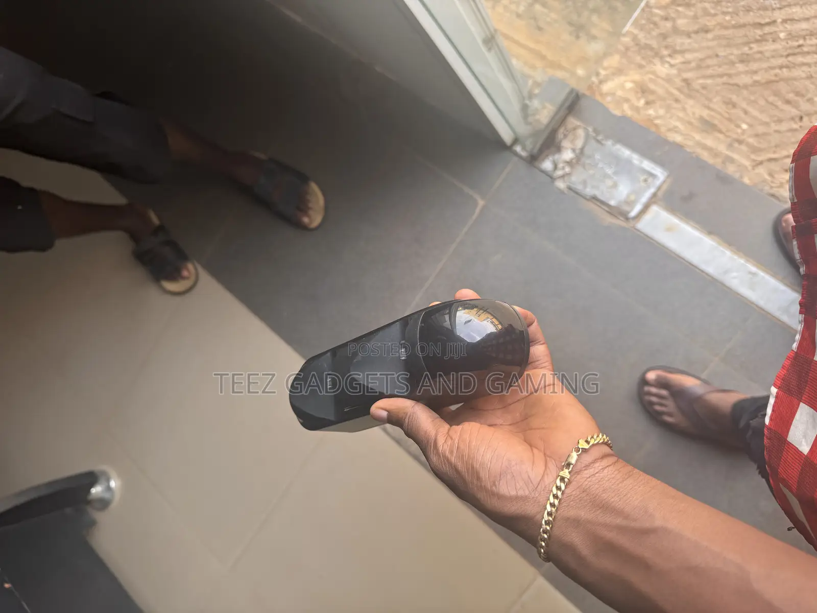 Wireless Controller Charger