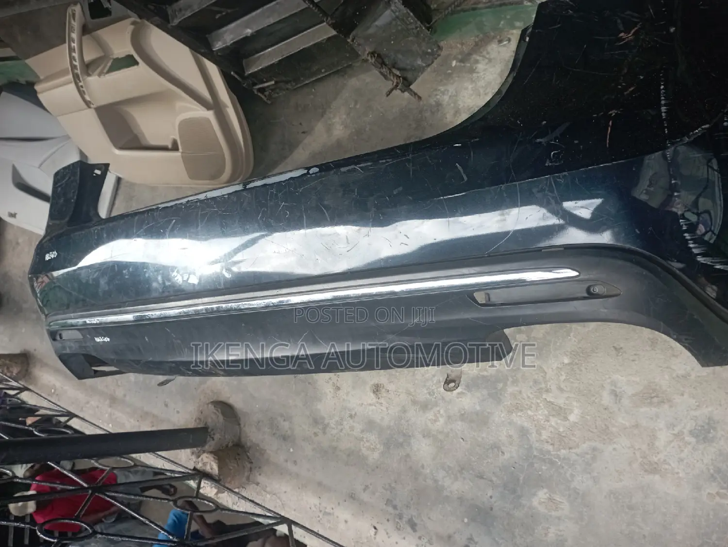 Back Bumper Toyota Avalon 2018