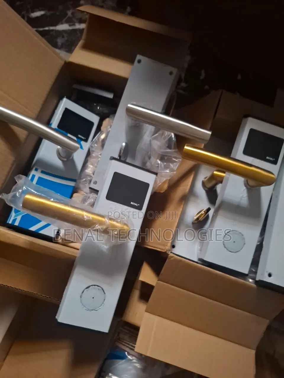 Hotel-Friendly Card Tech With Strong Lock Security