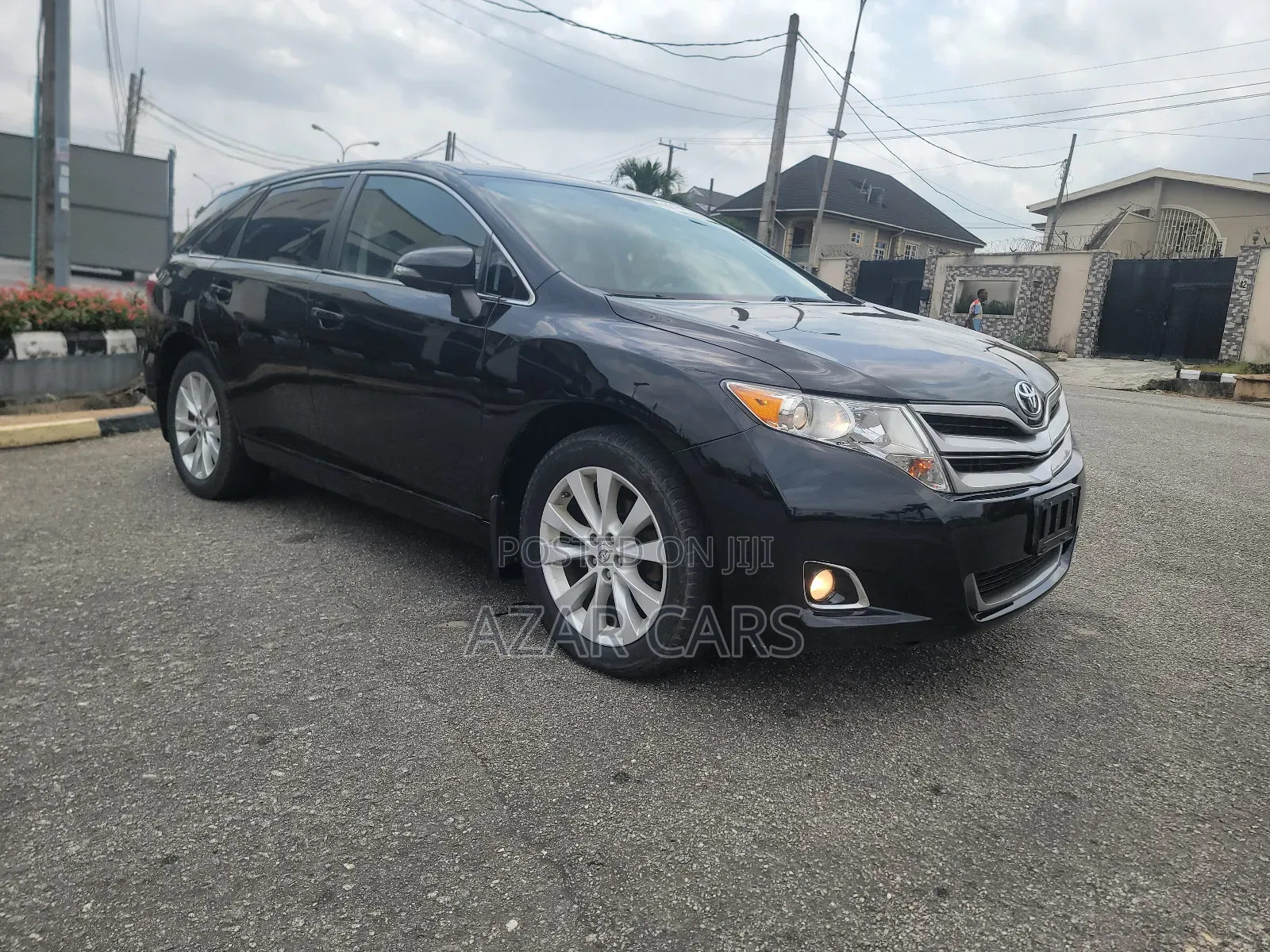 Toyota Venza LE 4dr Wagon AWD (2.7L 4cyl 6A) 2015 Black