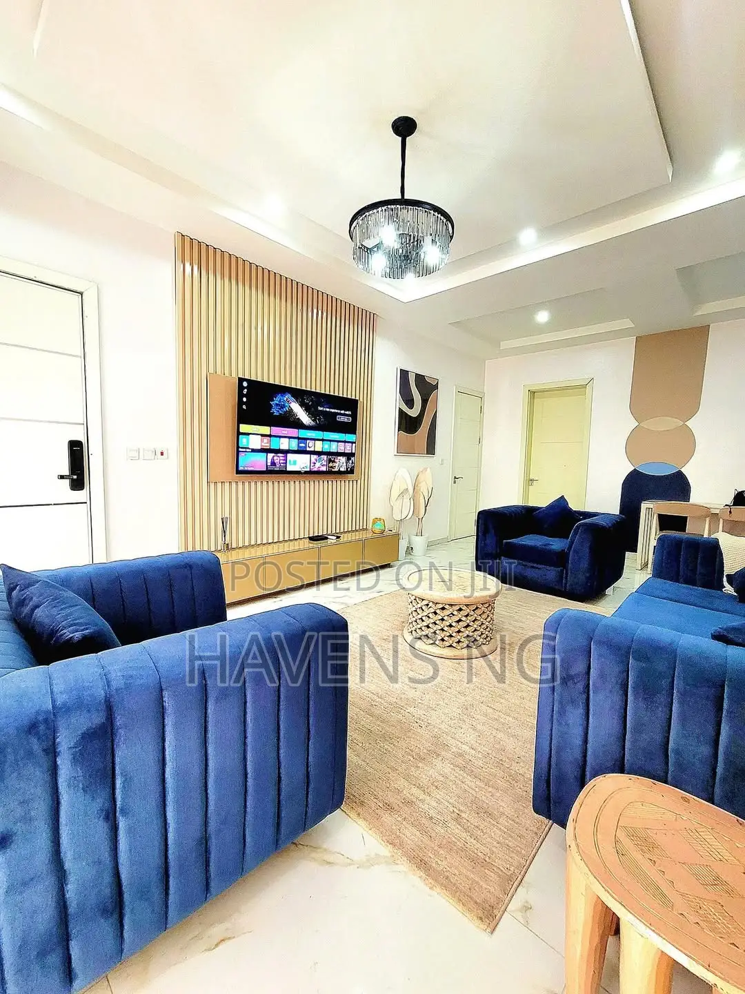 3-Bedroom Luxurious Cozy Shortlet Apartment