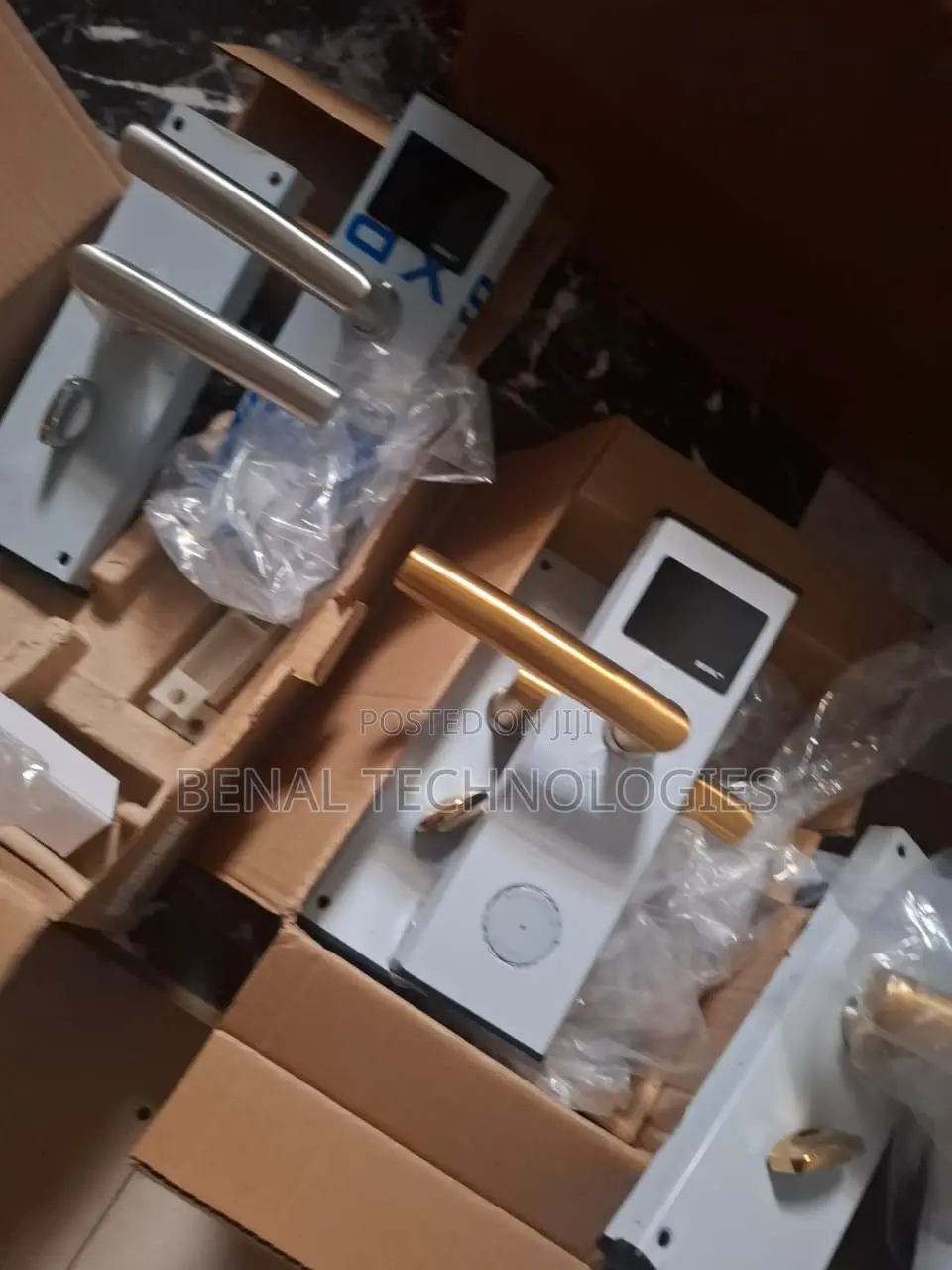 Automate Hotel Room Access Using Smart Card Tech