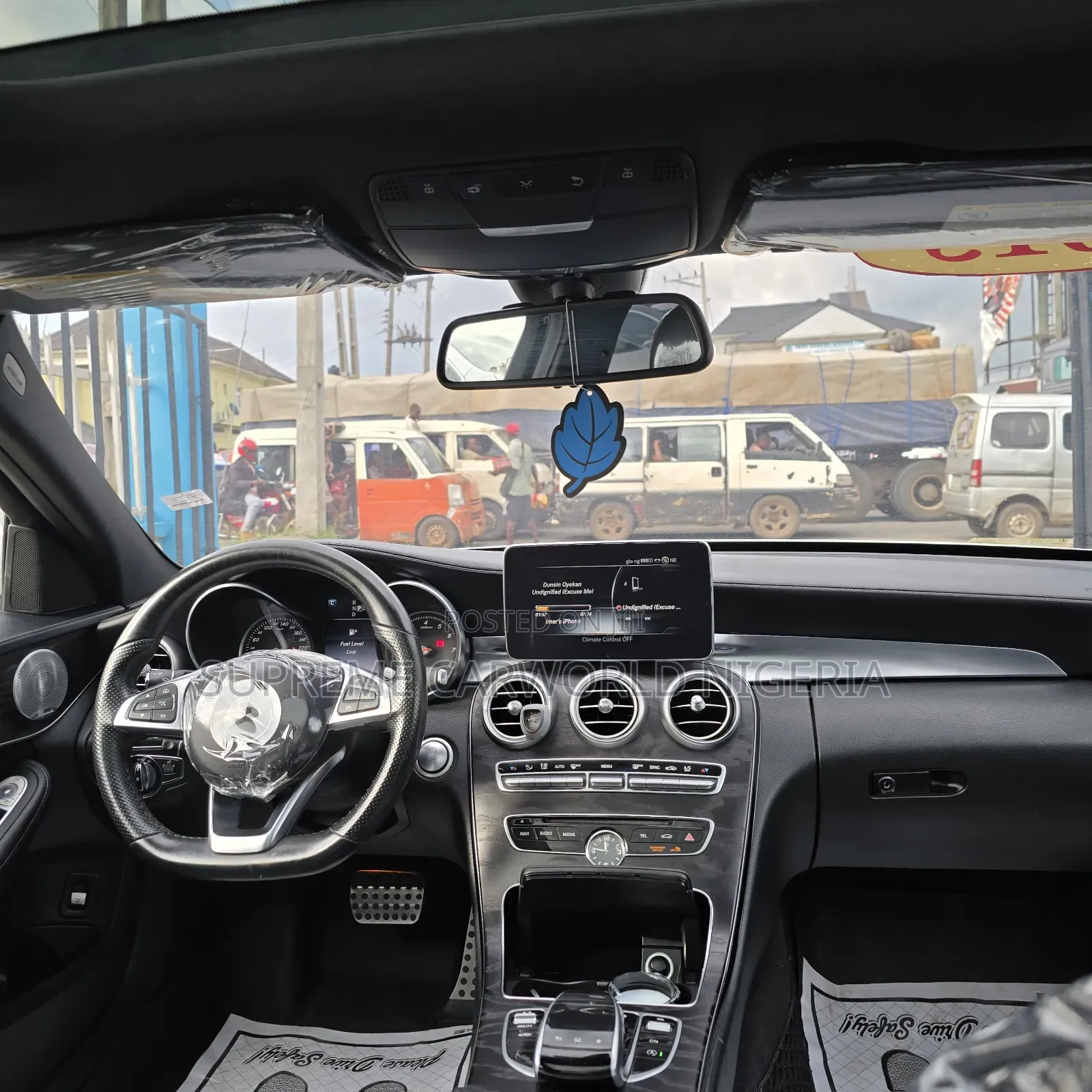 Mercedes-Benz C400 4Matic AWD Sedan (3.0L V6 7A) 2015 White